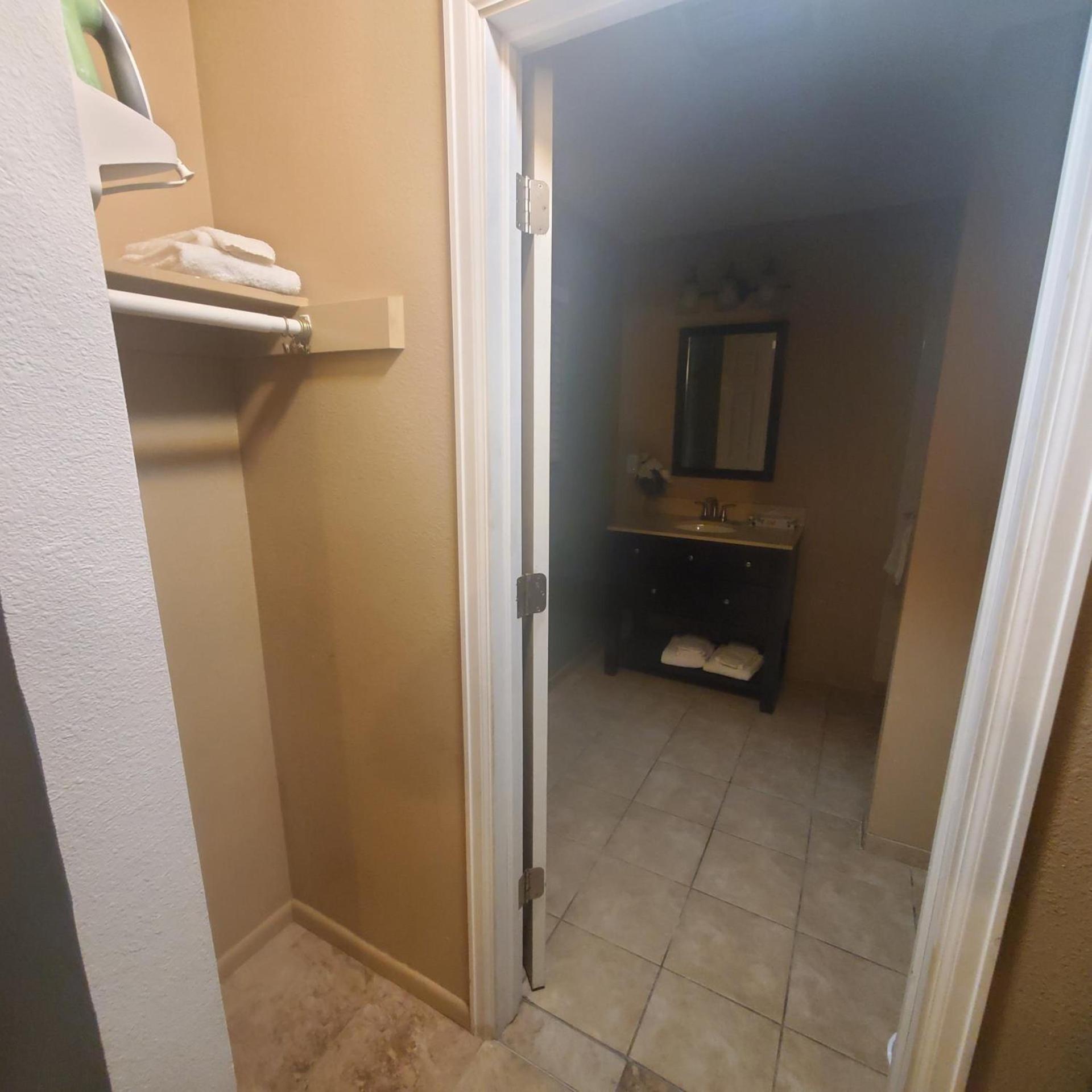 Terrace Park Inn photo 13