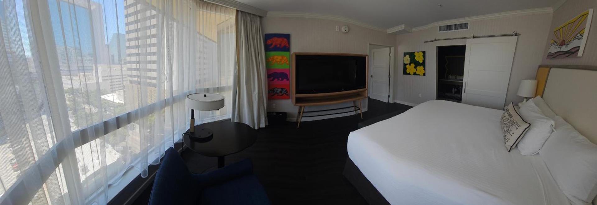 The Bristol Hotel San Diego photo 31