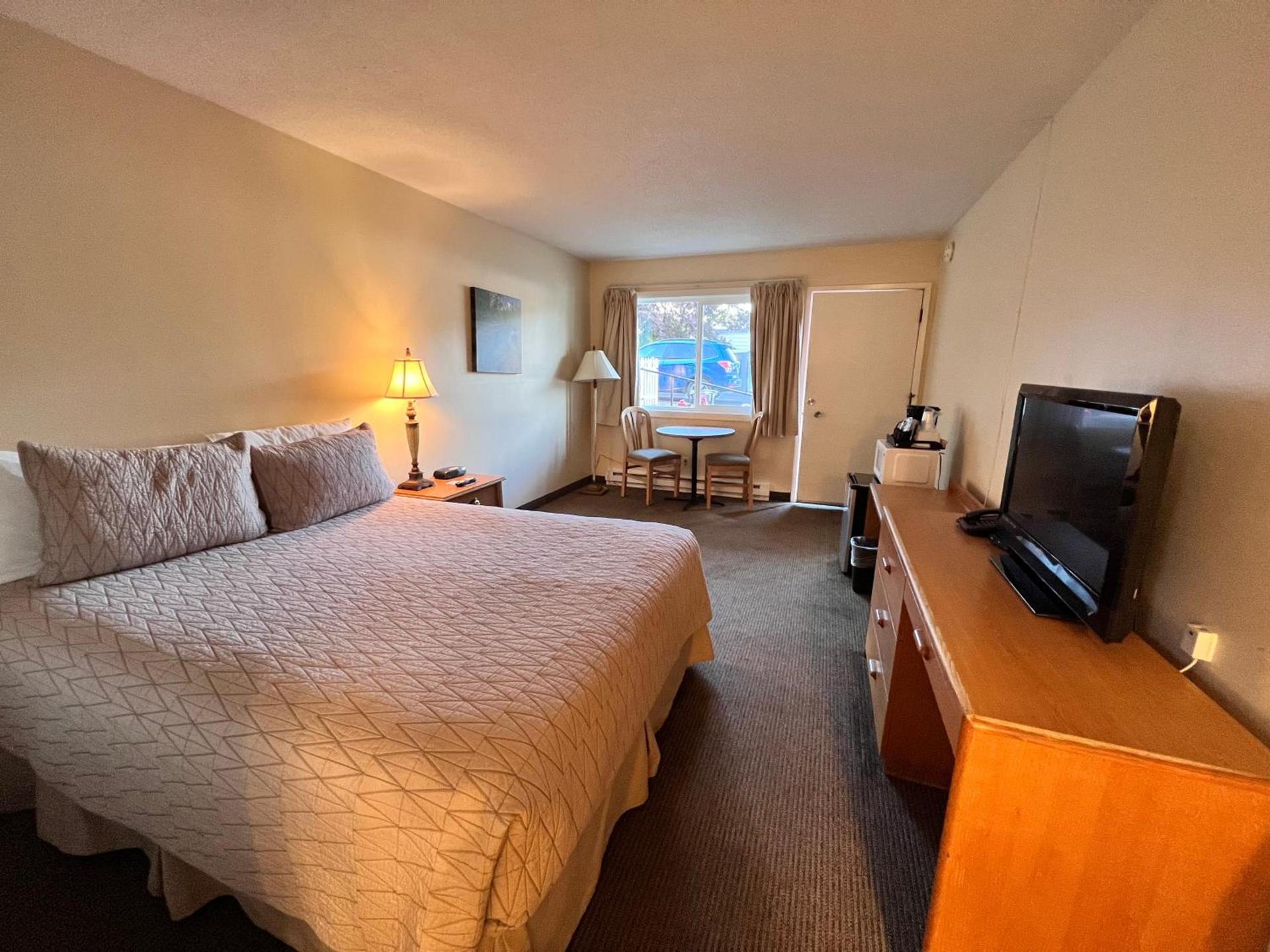 Timbers INN and Suites photo 17