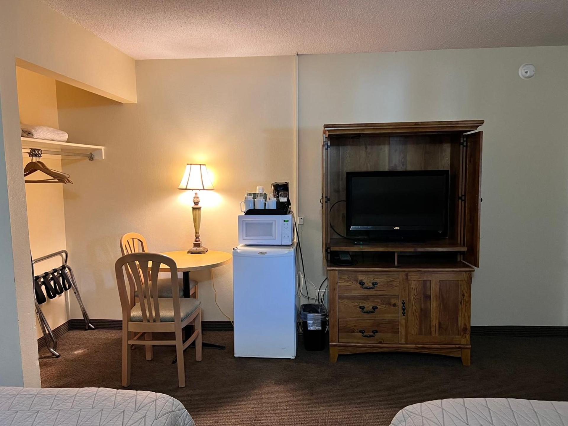 Timbers INN and Suites photo 20