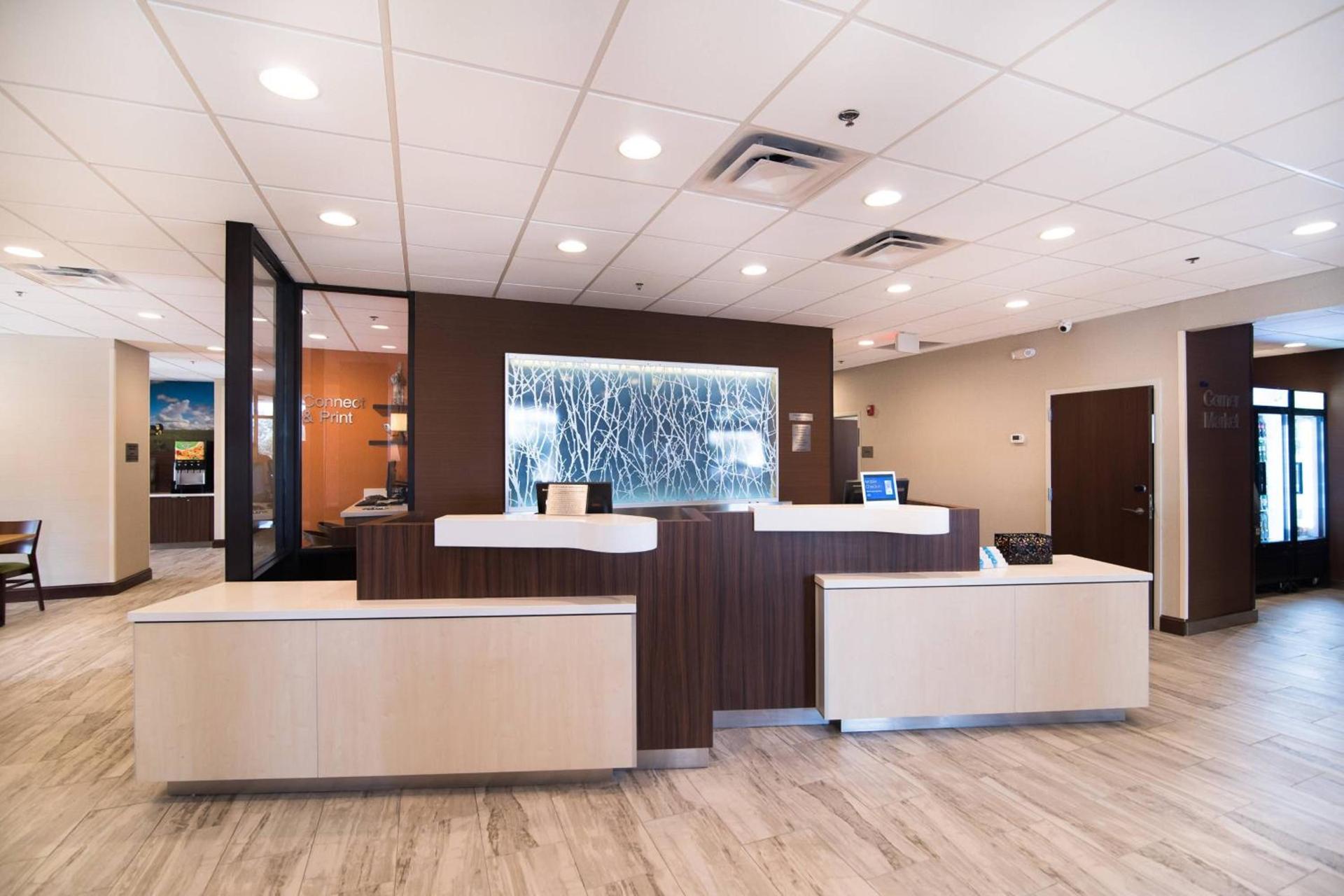 Fairfield Inn & Suites Atlanta Airport North photo 6