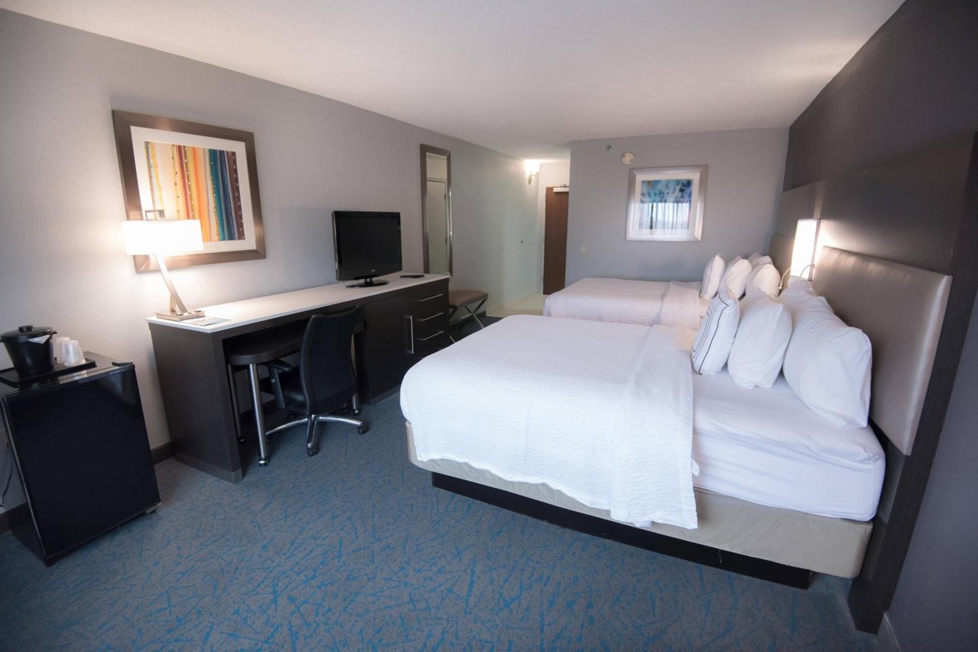 Fairfield Inn & Suites Atlanta Airport North photo 8