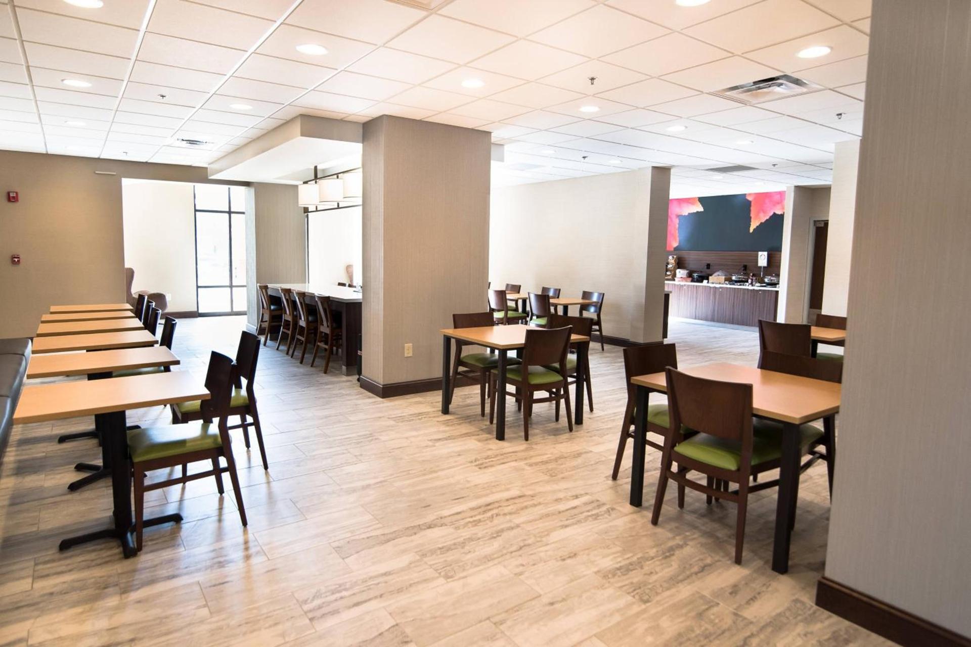 Fairfield Inn & Suites Atlanta Airport North photo 21