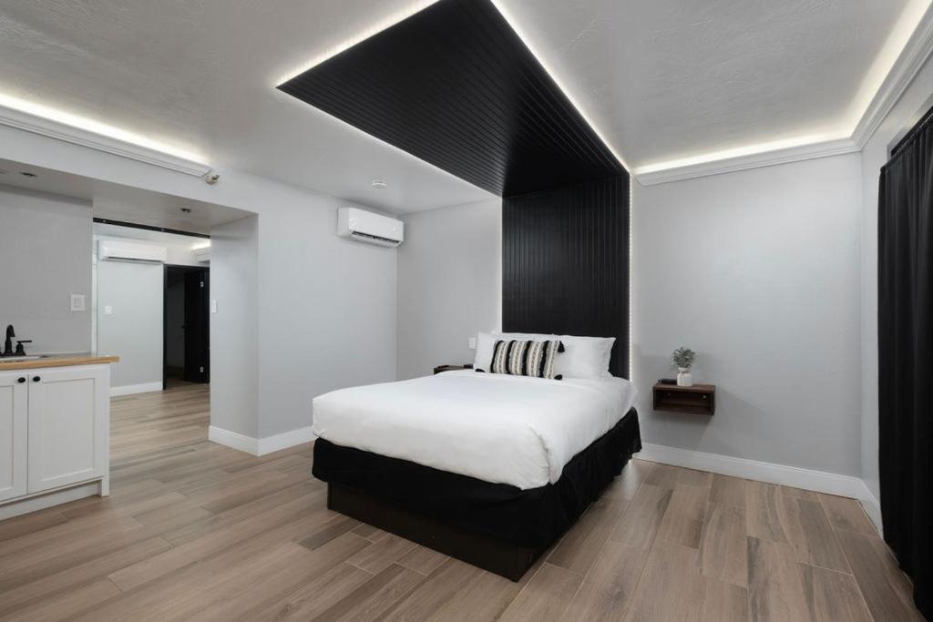 The Westerner - Extended Stay photo 54