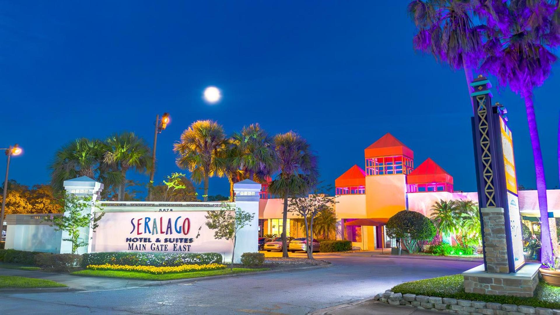 Seralago Hotel & Suites Main Gate East photo 1
