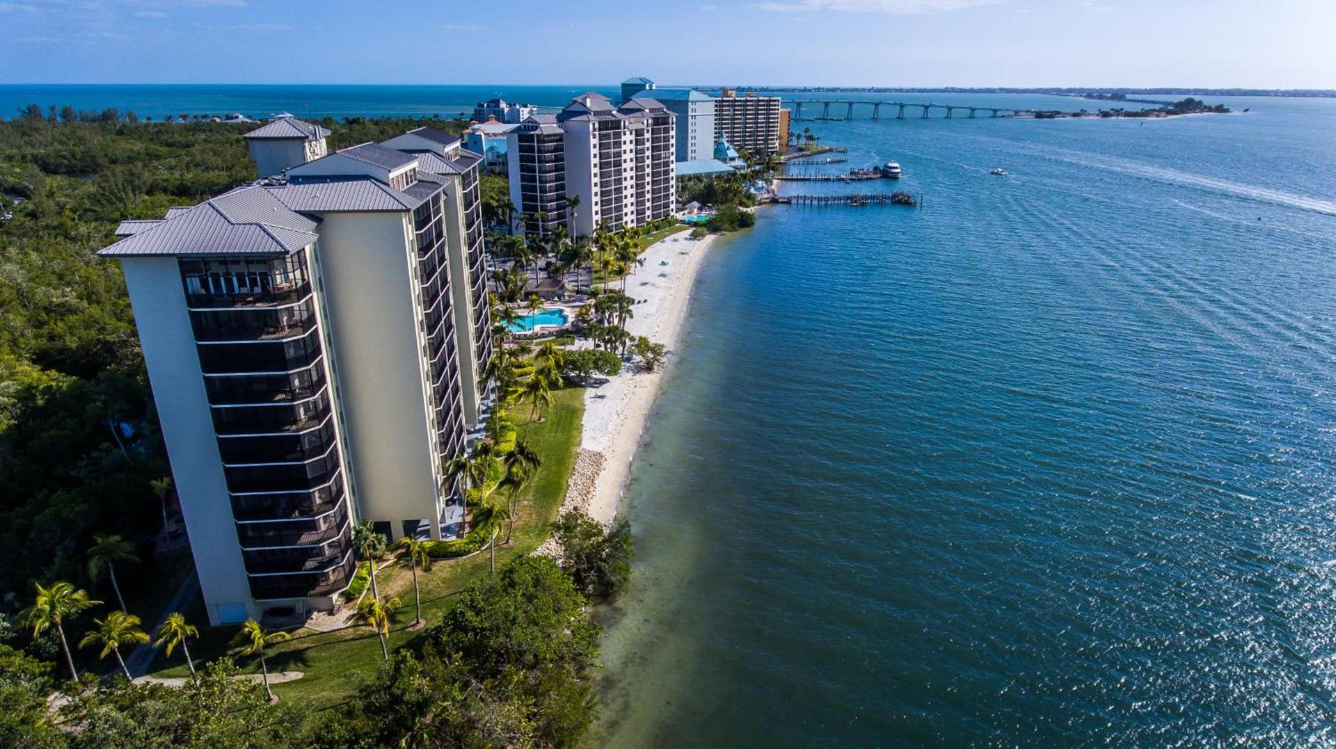 Resort Harbour Properties - Fort Myers / Sanibel Gateway photo 4