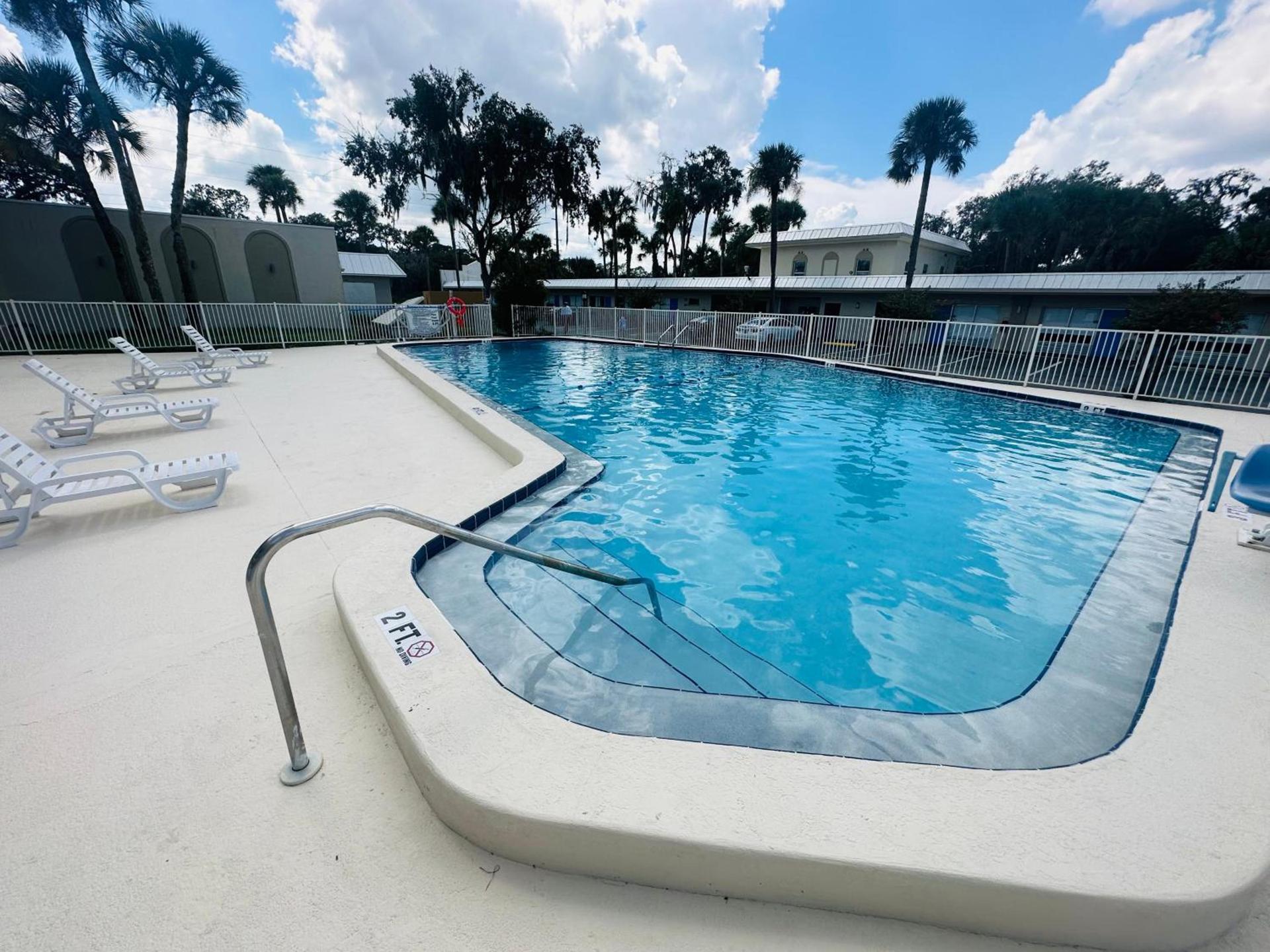 Rodeway Inn Silver Springs - Ocala East photo 17