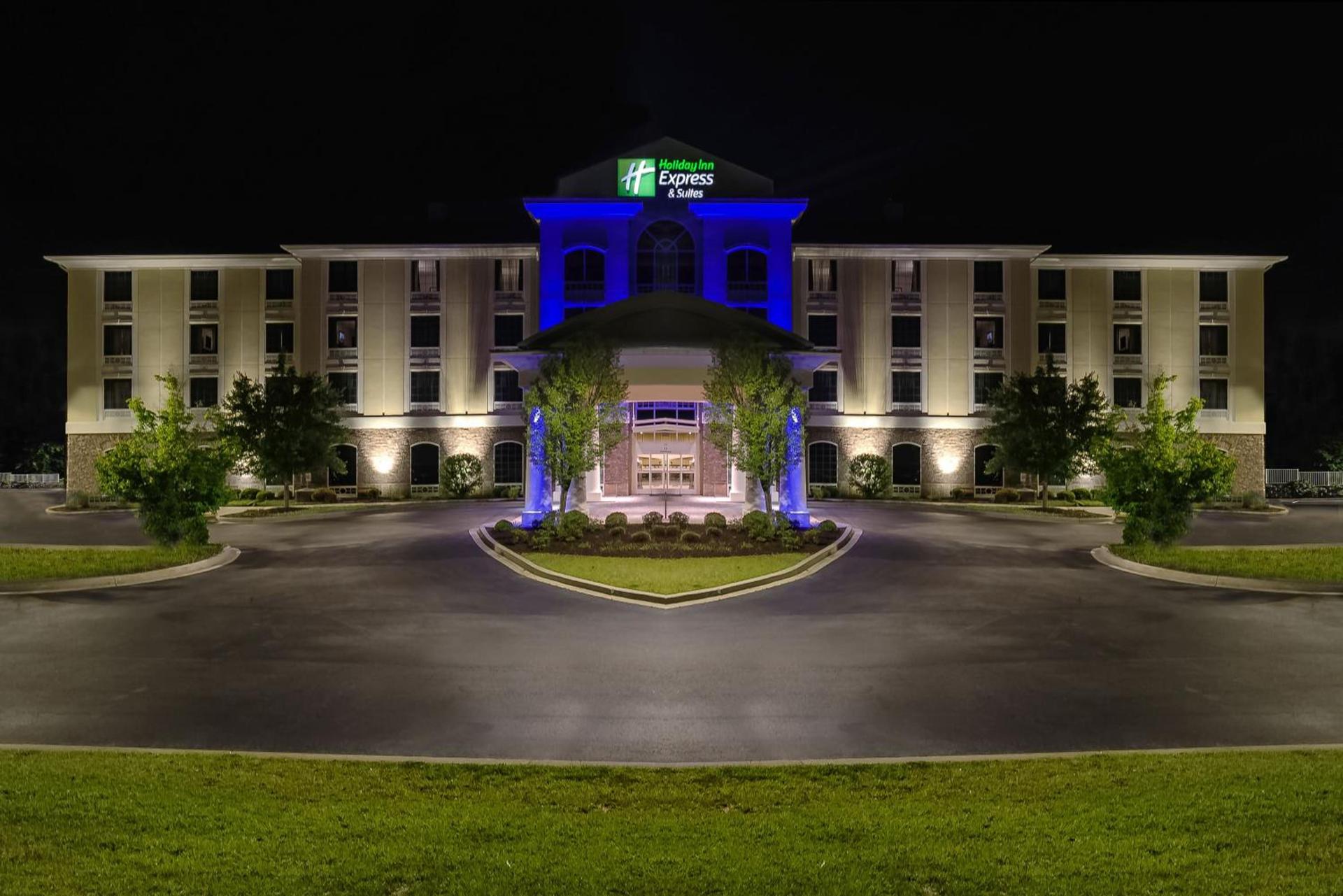 Holiday Inn Express & Suites Aiken by IHG photo 29
