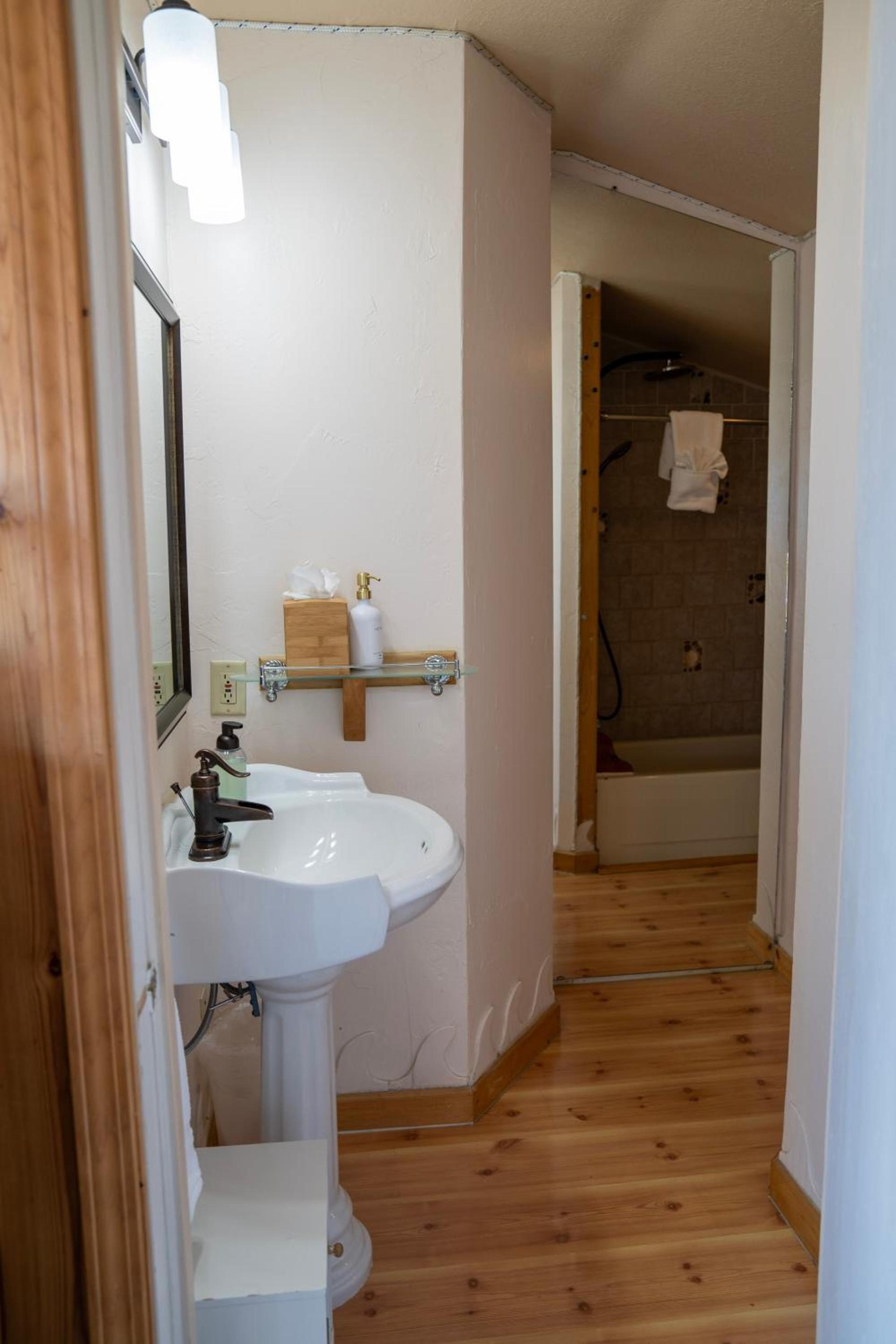 Homer Inn & Spa photo 28