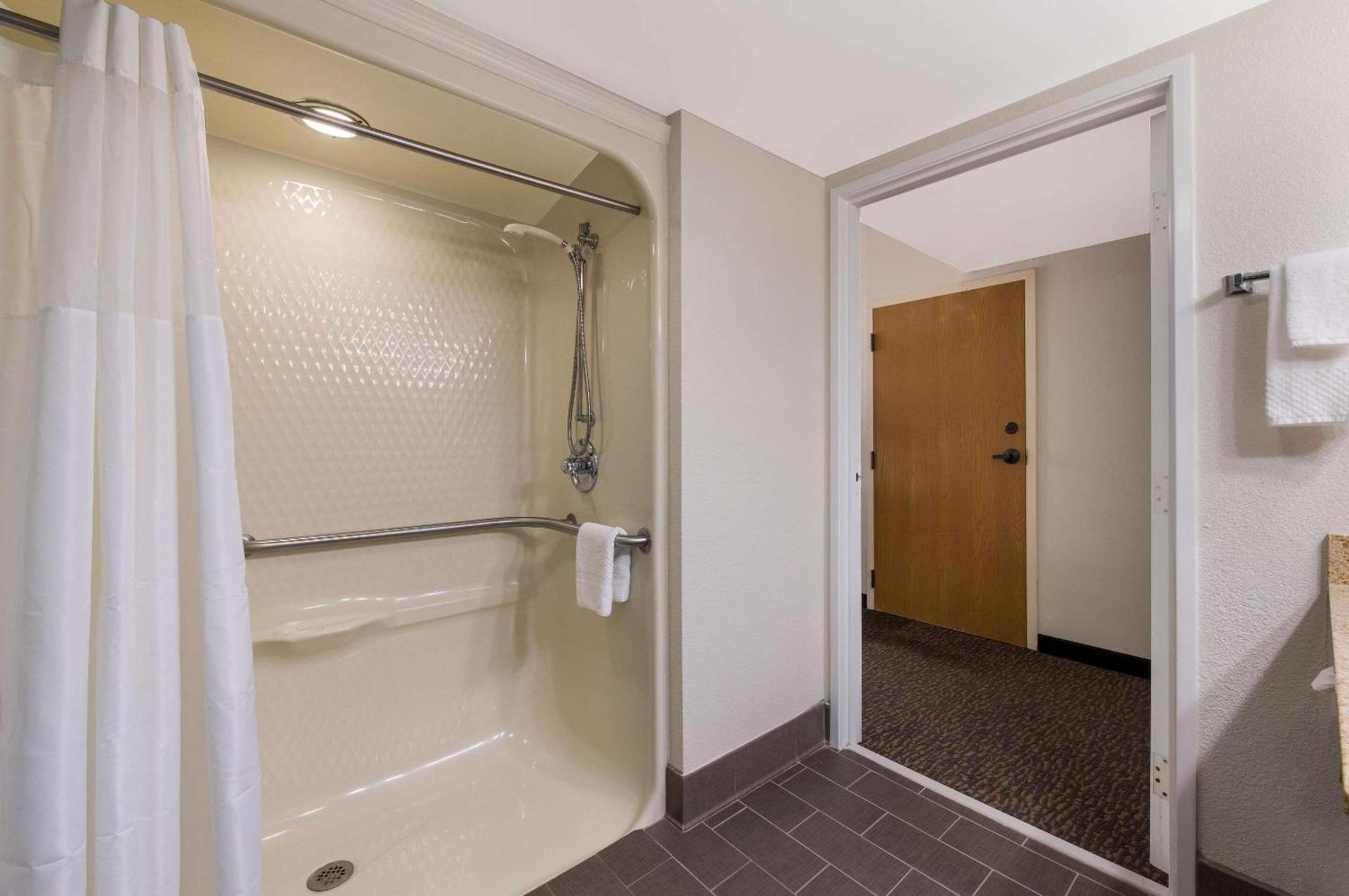 Sleep Inn Northlake photo 25