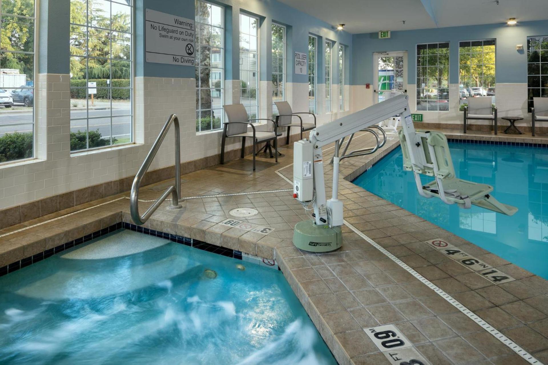 Holiday Inn Express Corvallis-On the River by IHG photo 30