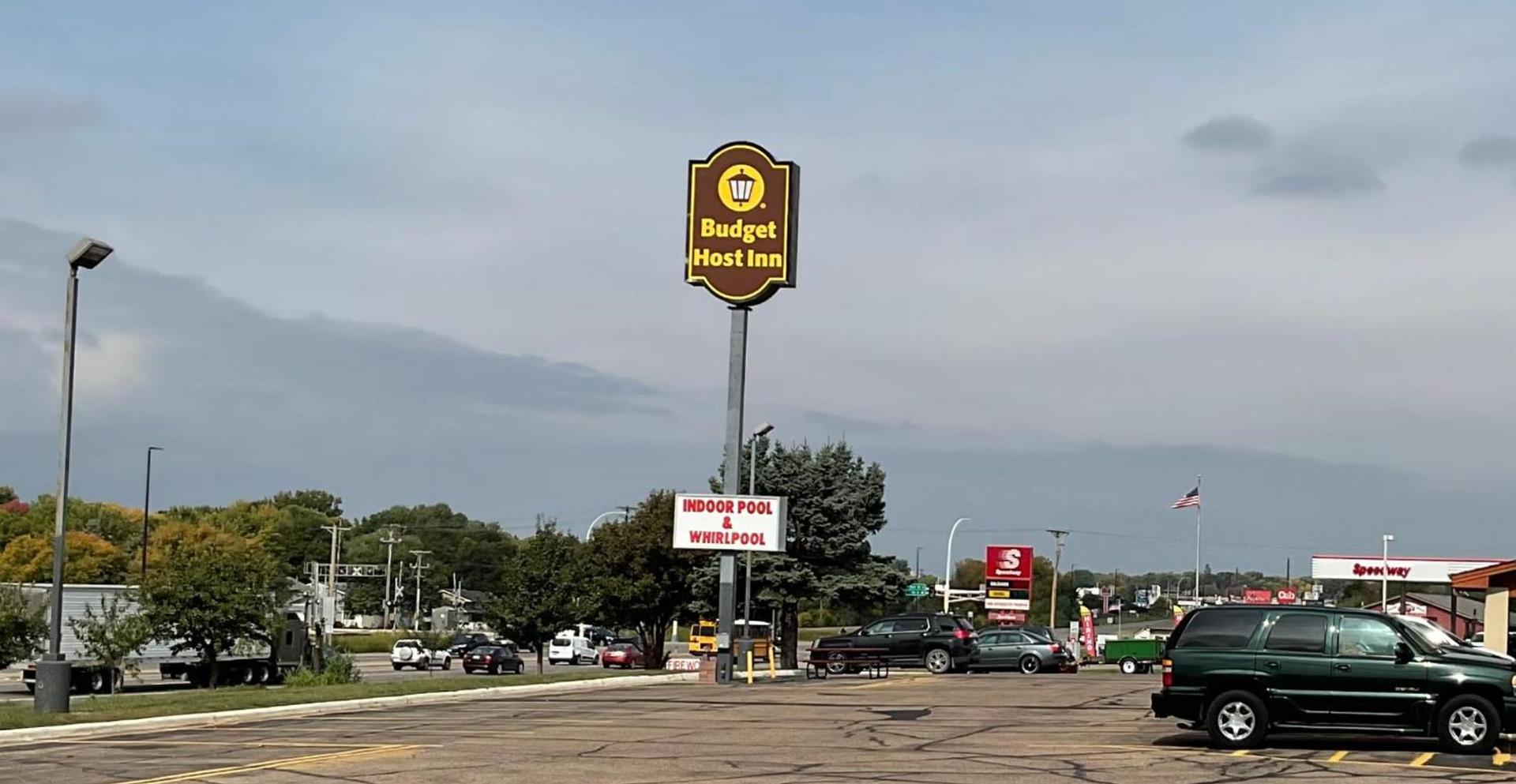 Budget Host Inn photo 38