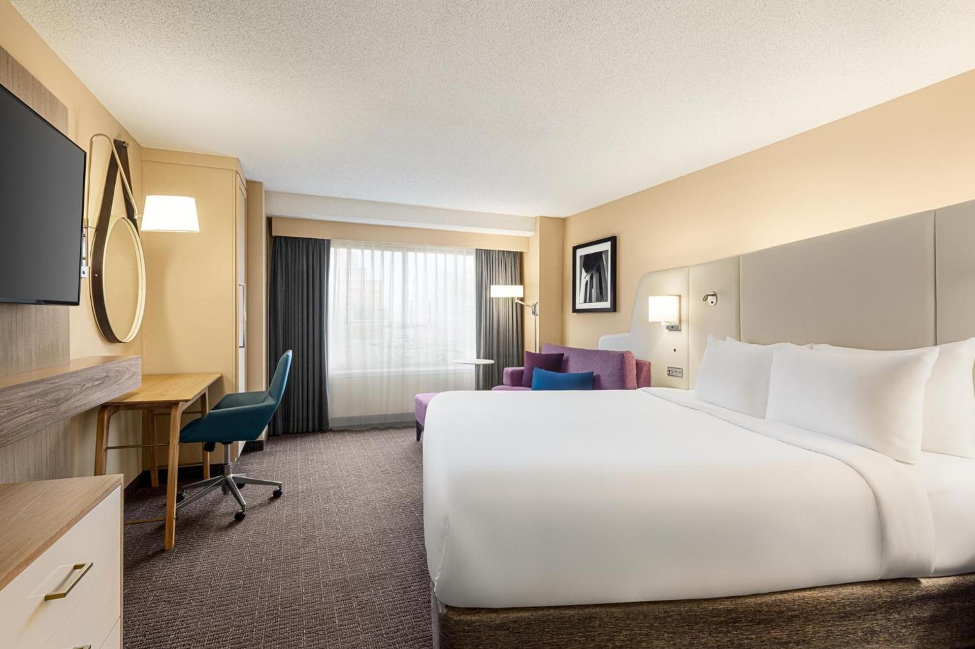 Crowne Plaza Cleveland at Playhouse Square by IHG photo 79