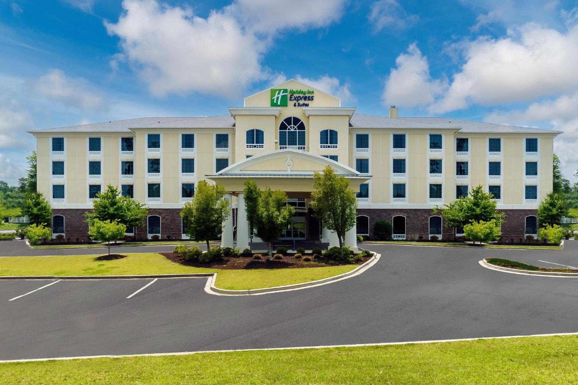 Holiday Inn Express & Suites Aiken by IHG — hotel in Aiken