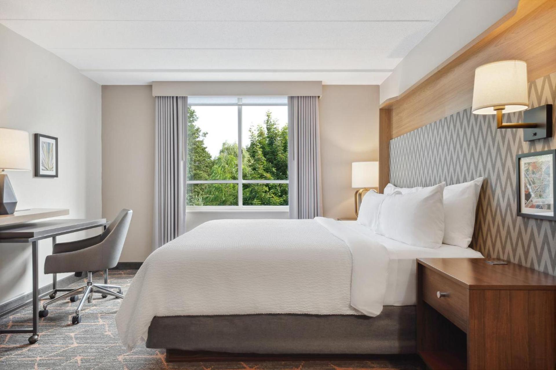 Holiday Inn Portsmouth by IHG photo 47