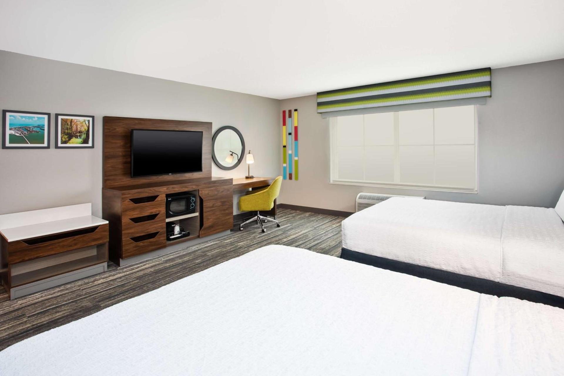 Hampton Inn & Suites Cape Coral / Fort Myers photo 25