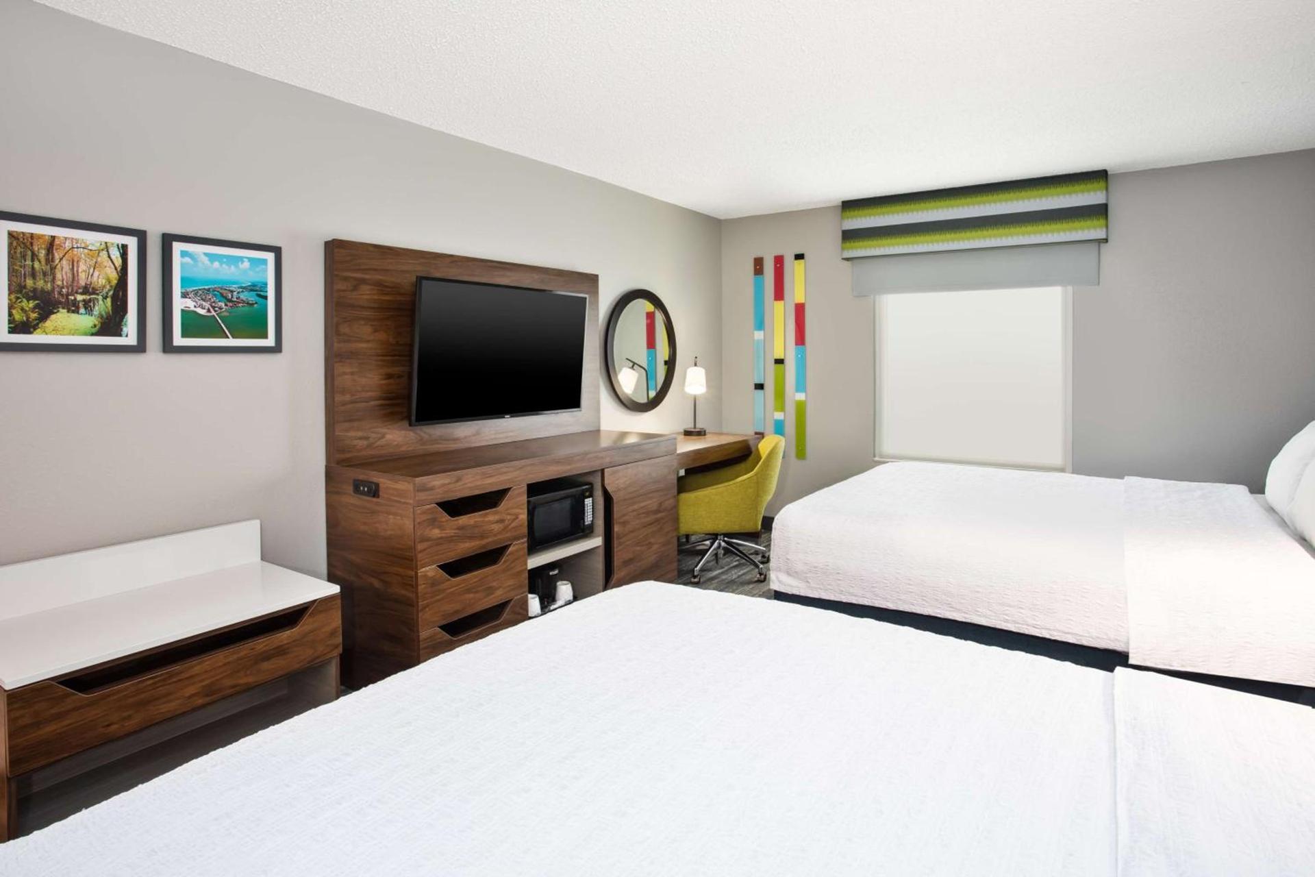 Hampton Inn & Suites Cape Coral / Fort Myers photo 27