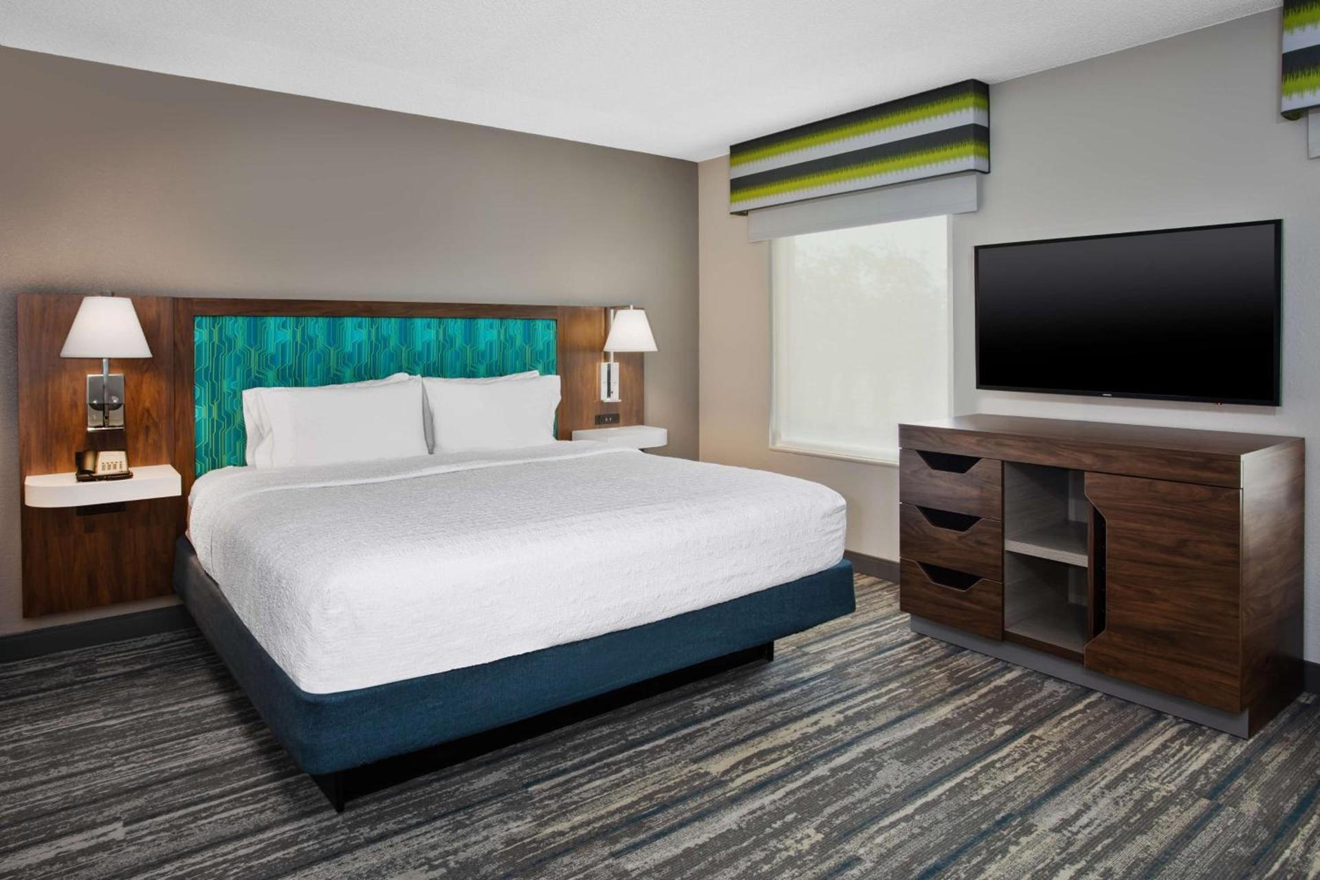 Hampton Inn & Suites Cape Coral / Fort Myers photo 35