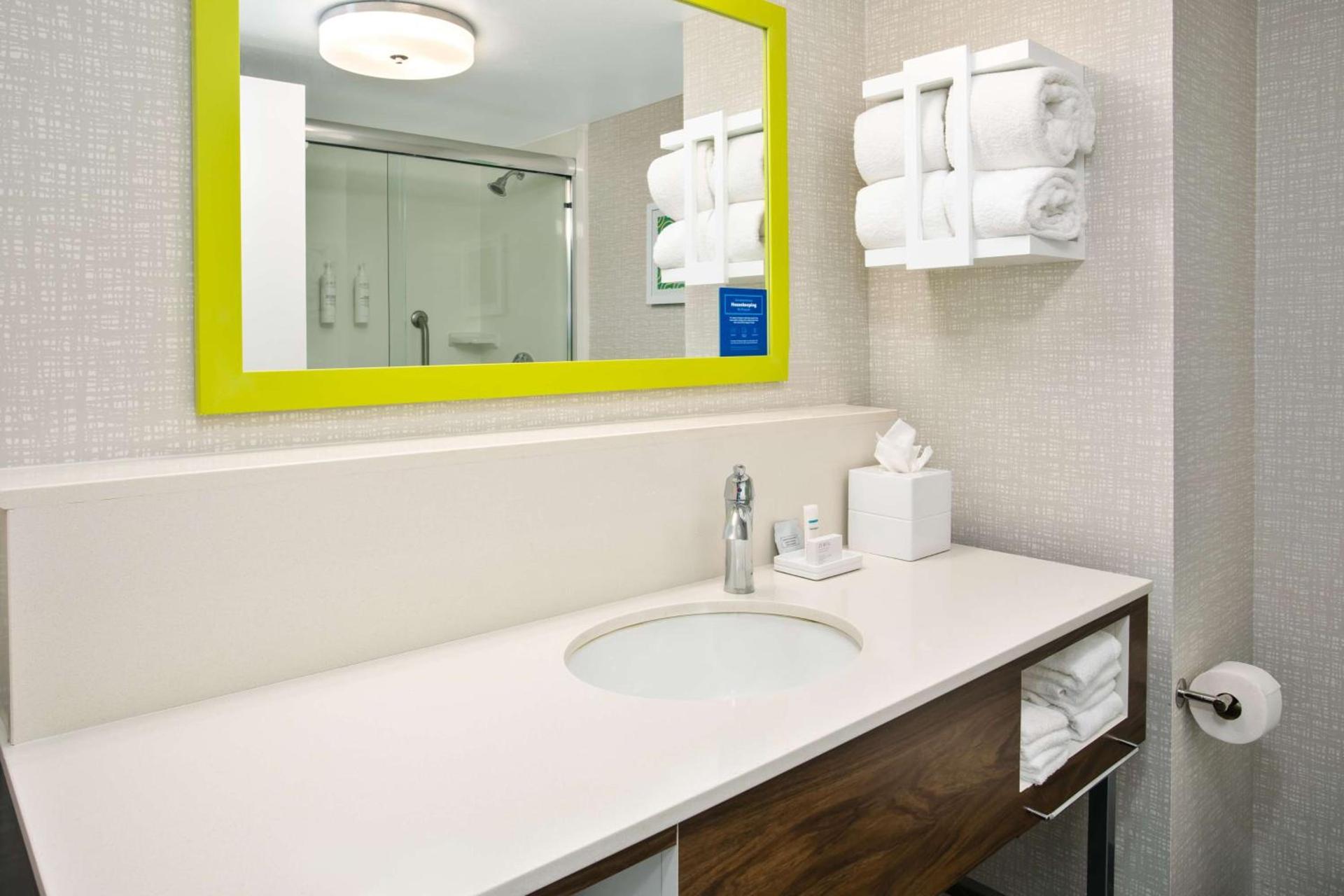 Hampton Inn & Suites Cape Coral / Fort Myers photo 38