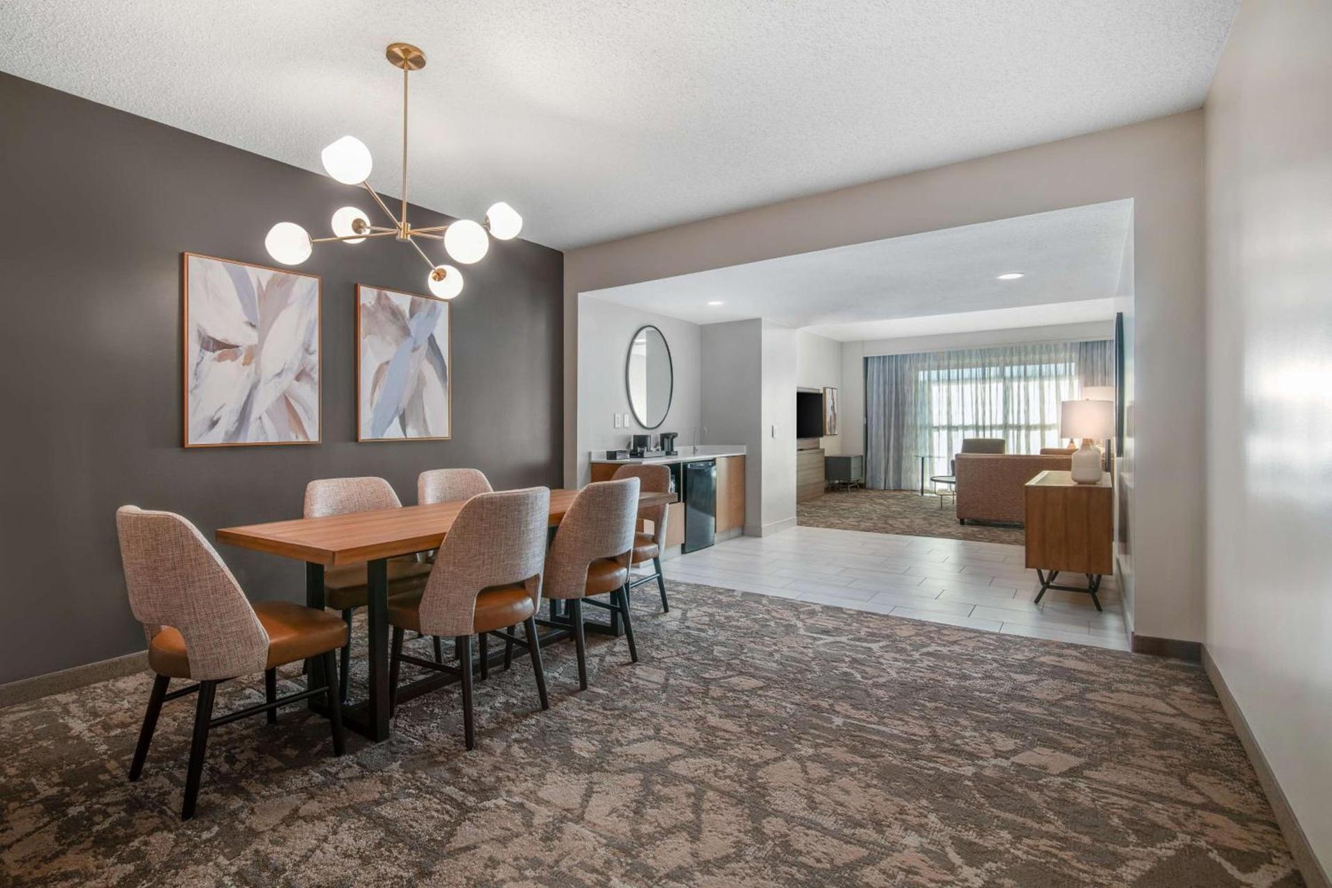 Embassy Suites by Hilton Albuquerque photo 31