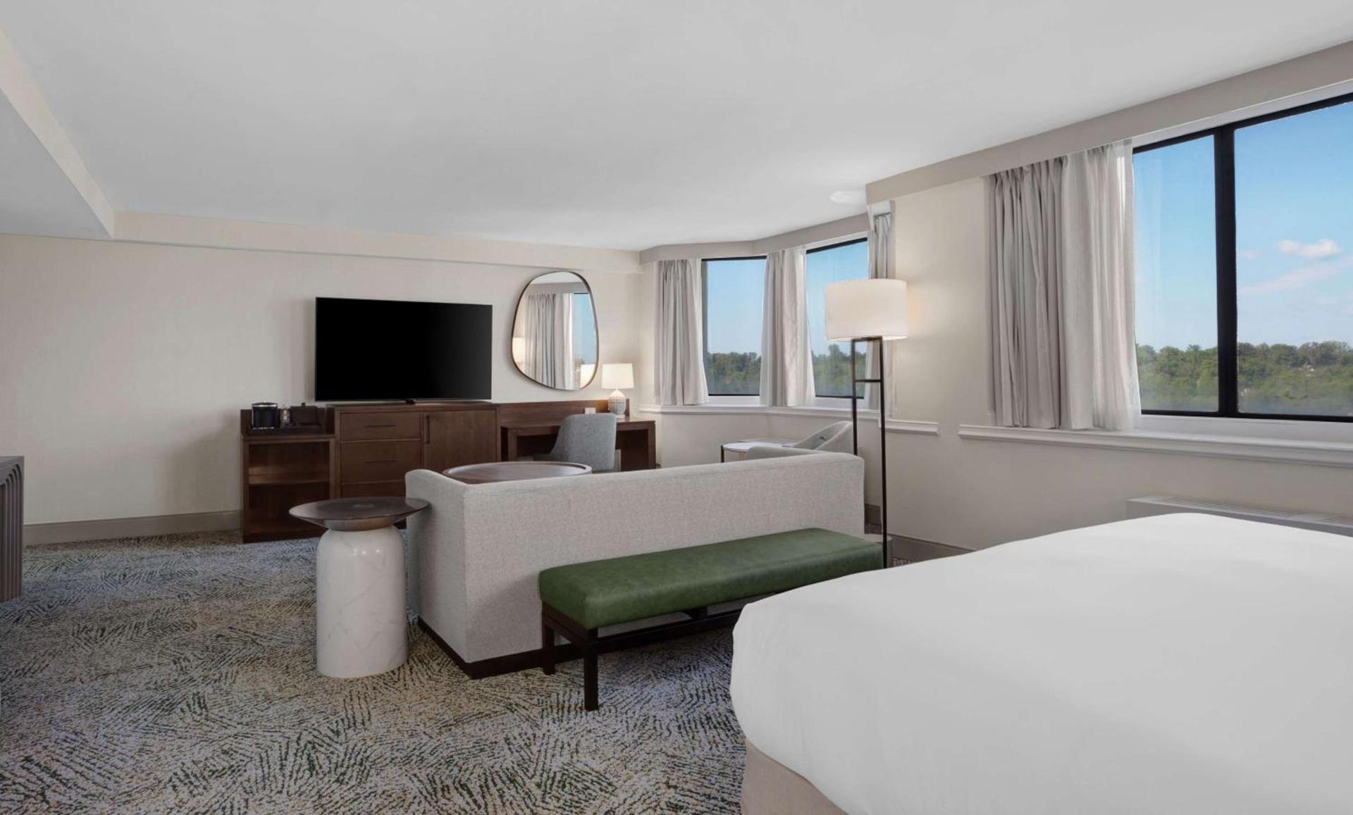 Hilton Arlington National Landing photo 31