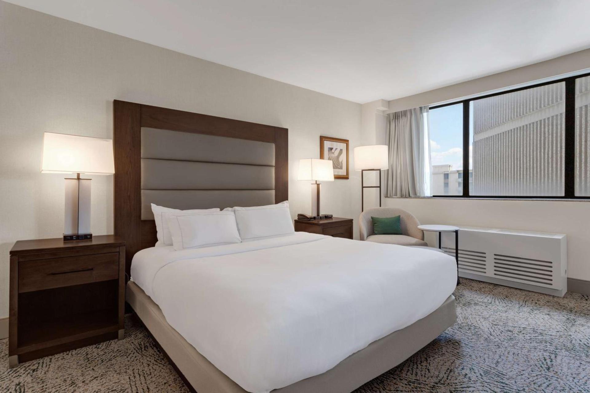 Hilton Arlington National Landing photo 37