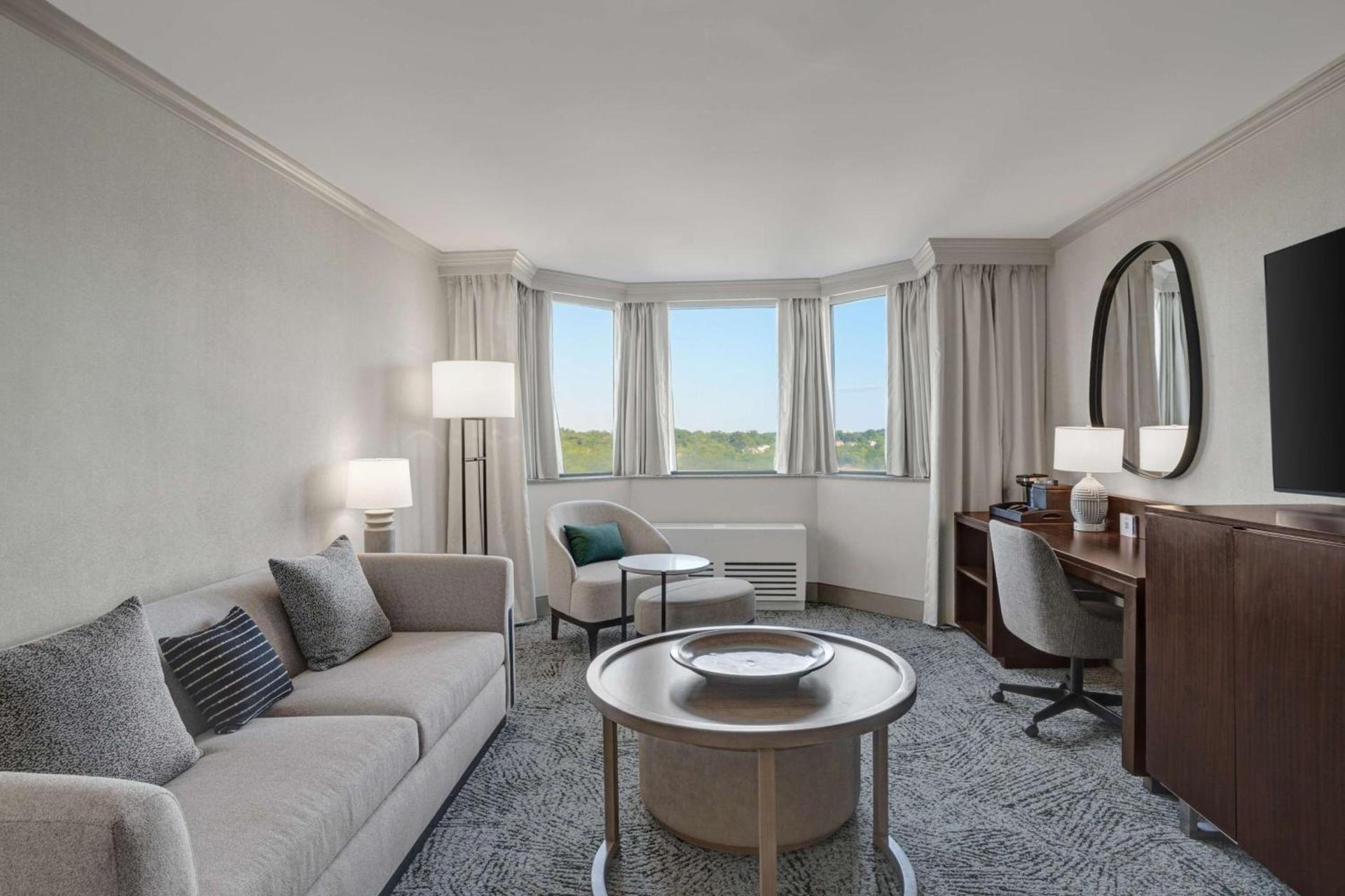 Hilton Arlington National Landing photo 43
