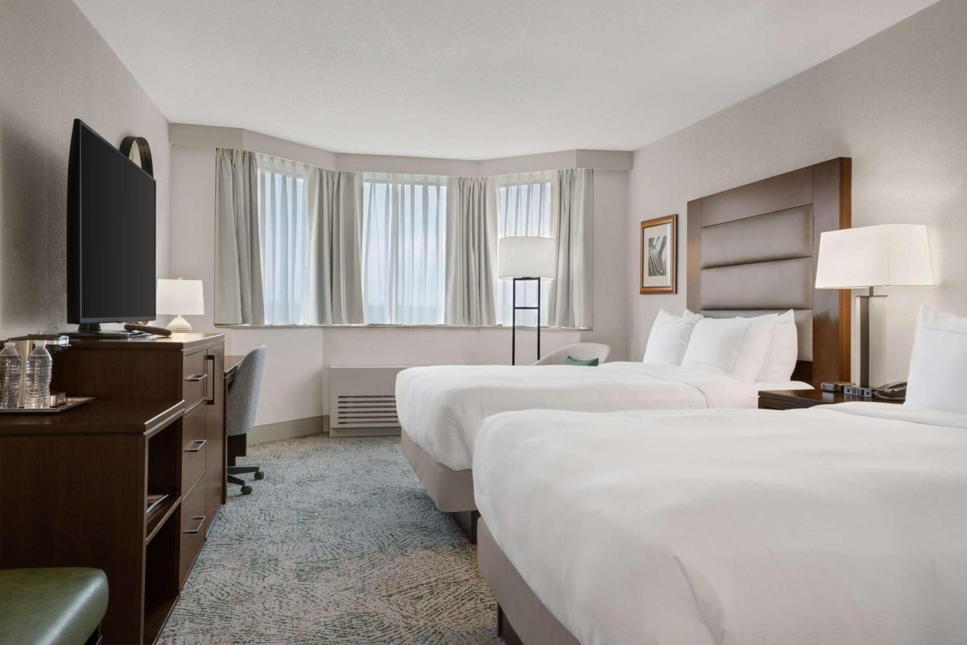 Hilton Arlington National Landing photo 50