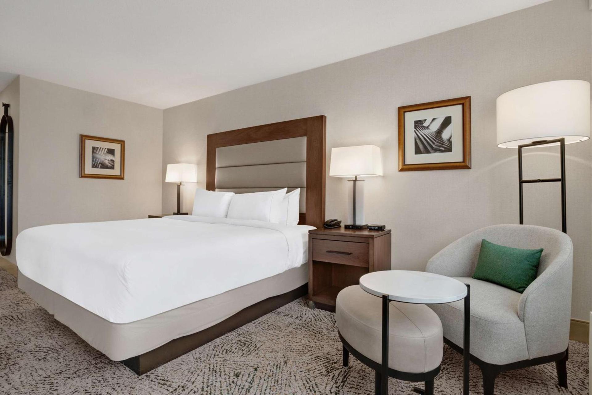 Hilton Arlington National Landing photo 54