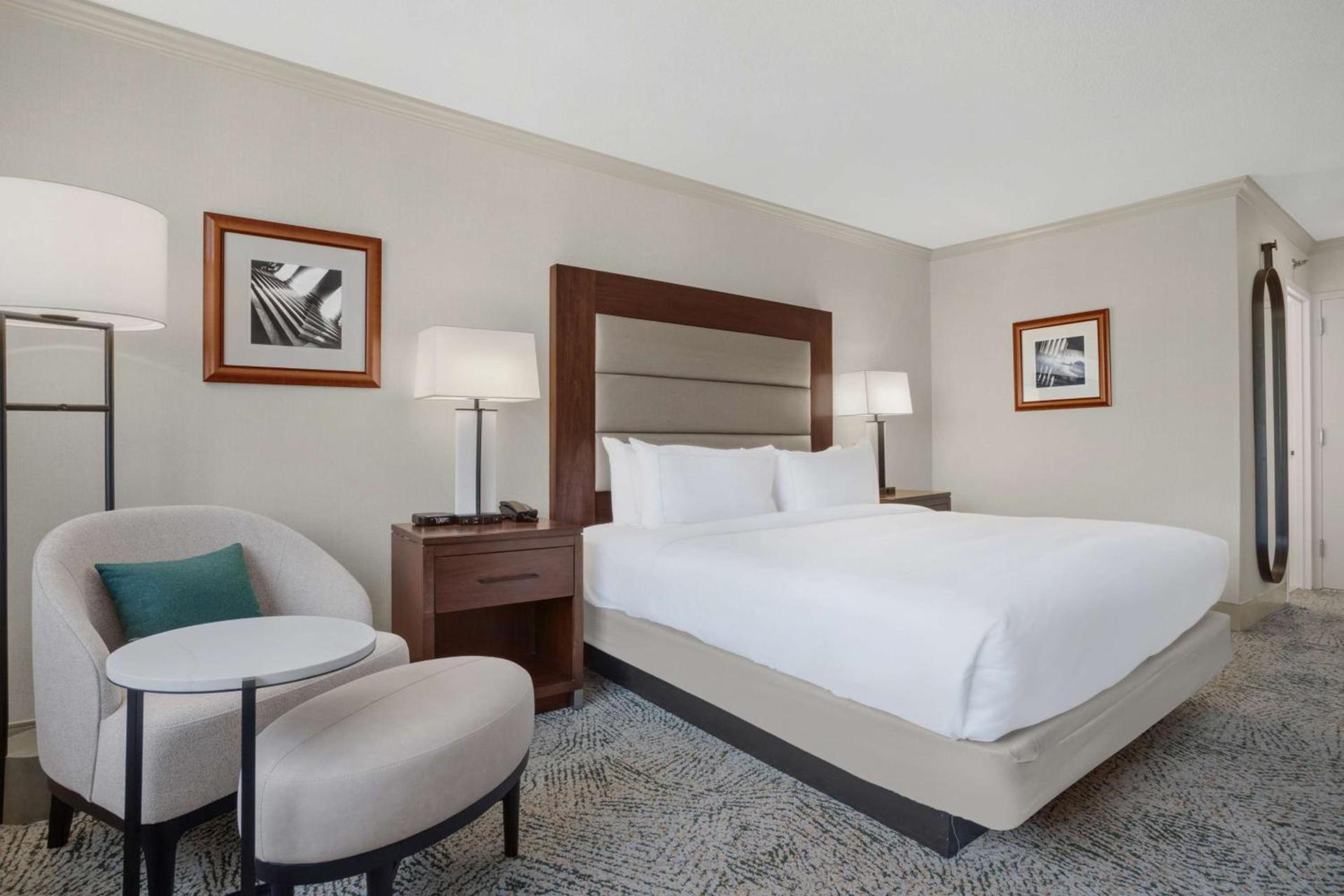 Hilton Arlington National Landing photo 59