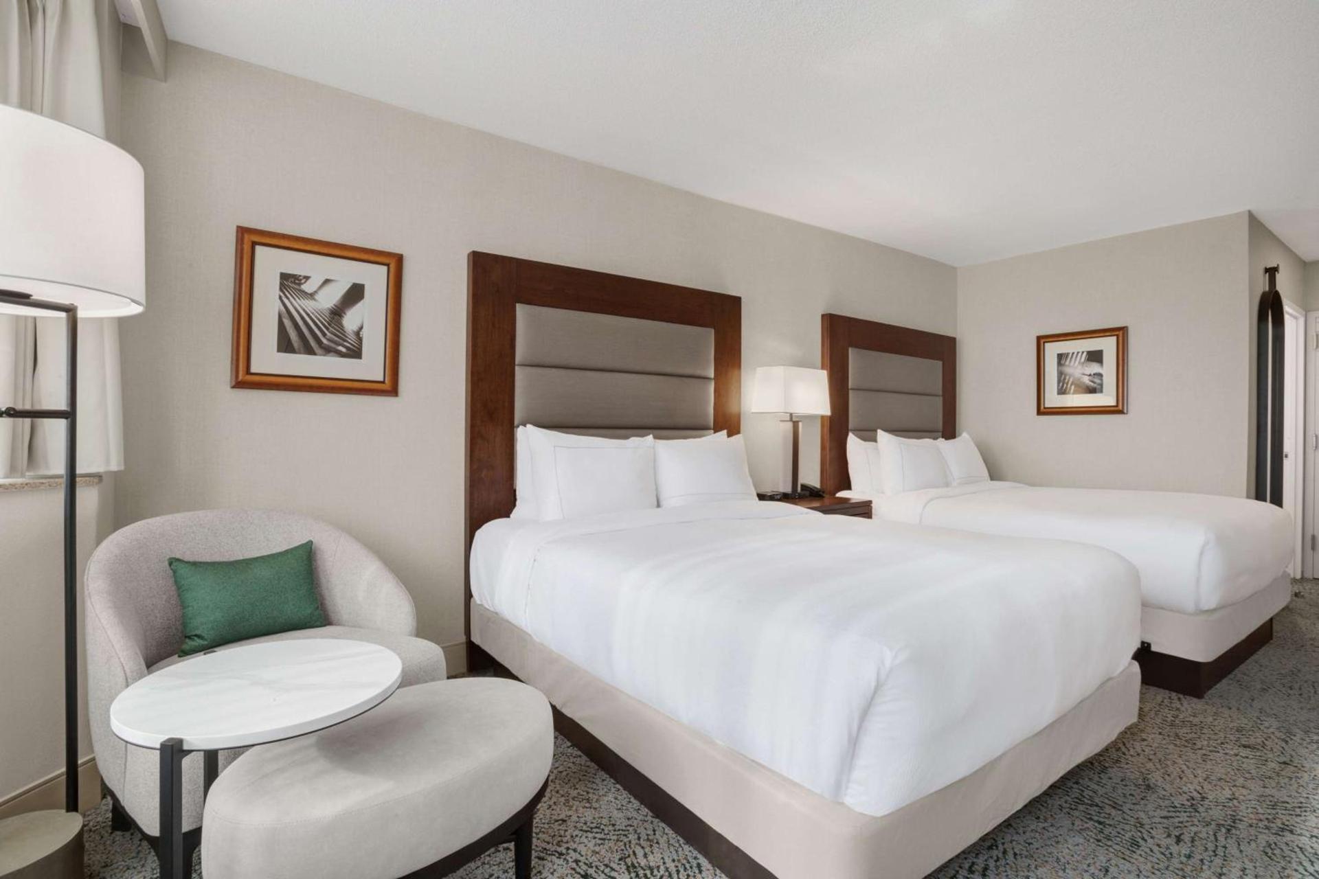 Hilton Arlington National Landing photo 77