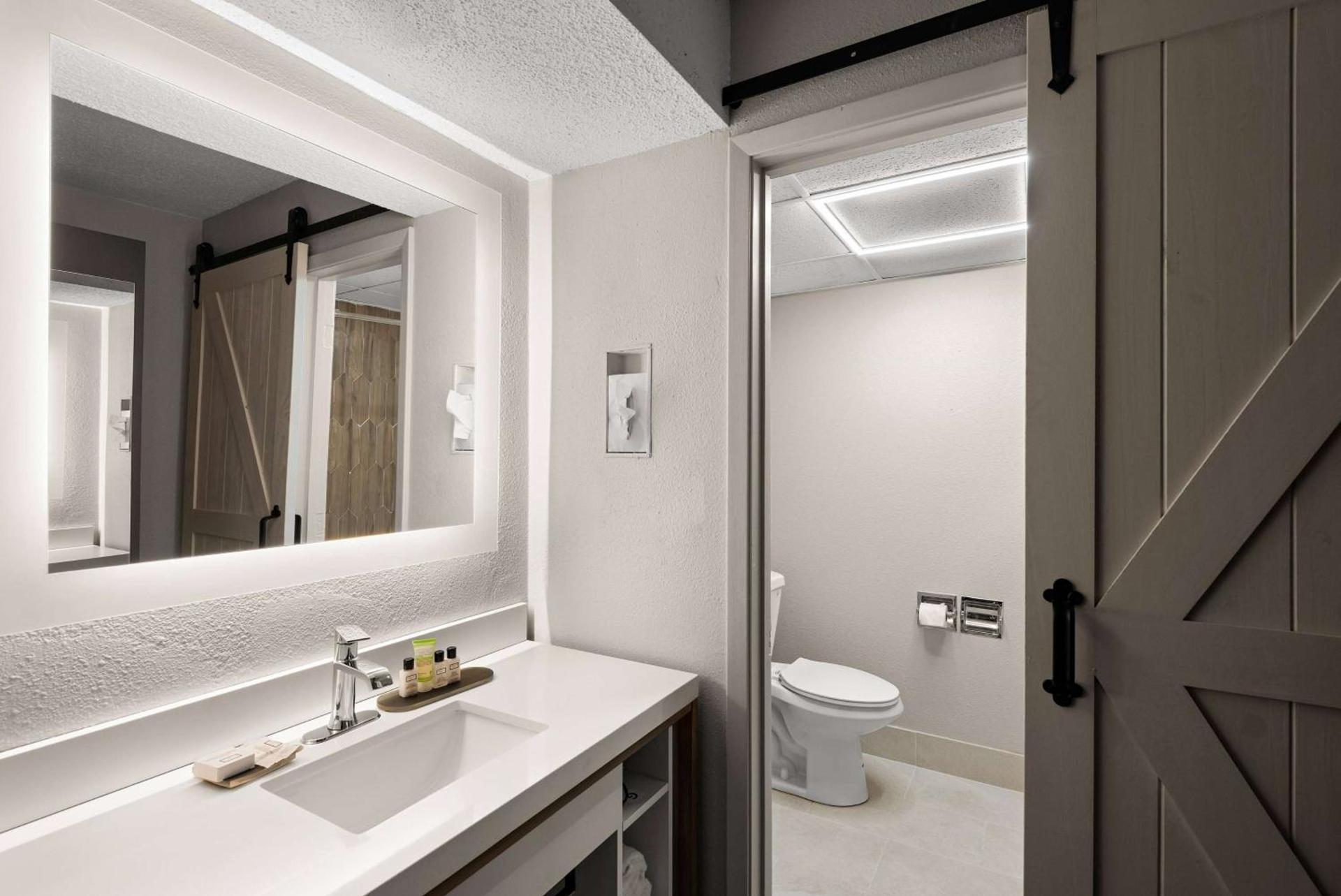 Wyndham Garden Ankeny photo 41