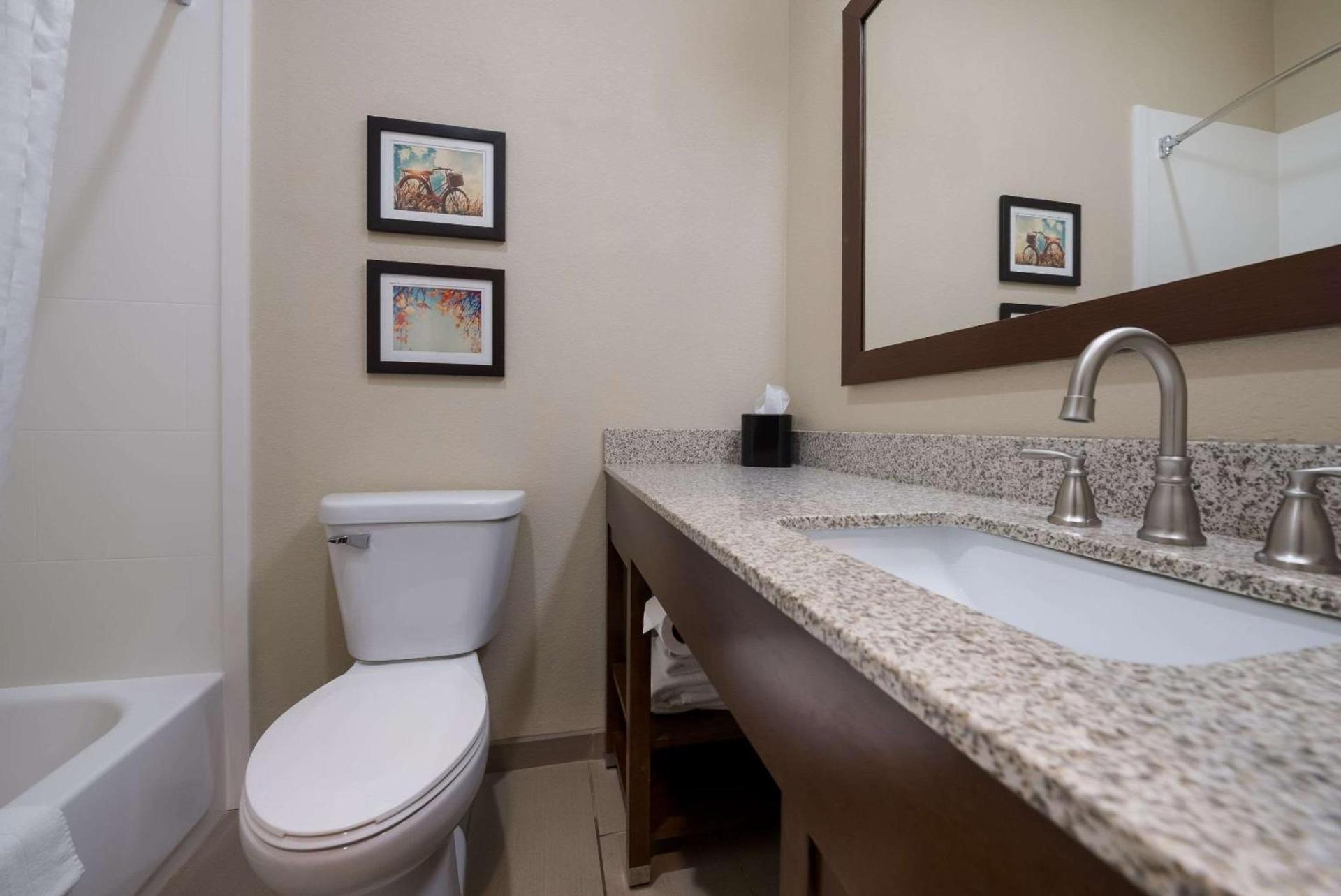 Comfort Inn Onalaska - La Crosse Area photo 10