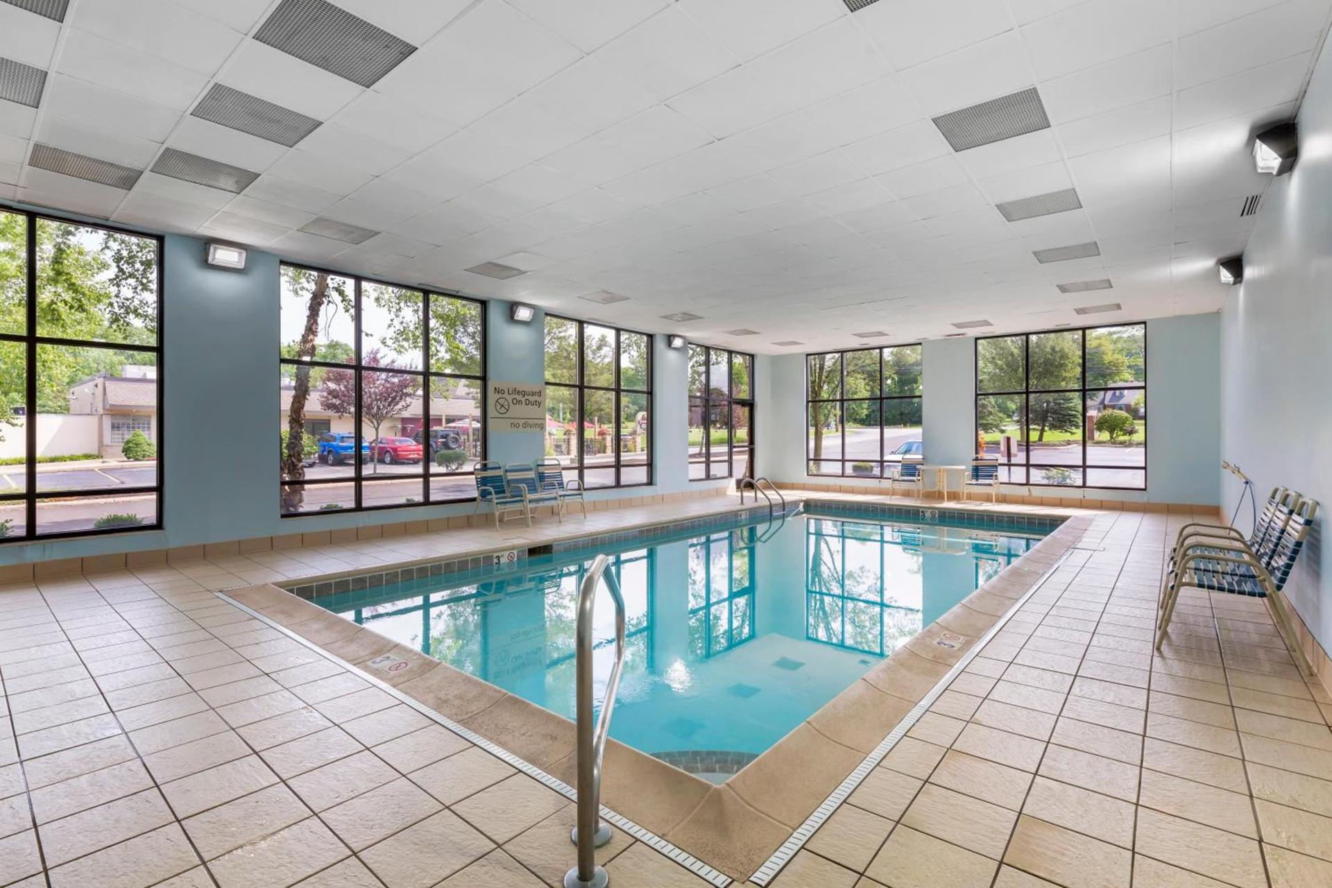 Comfort Inn, Cleveland South - Richfield photo 9