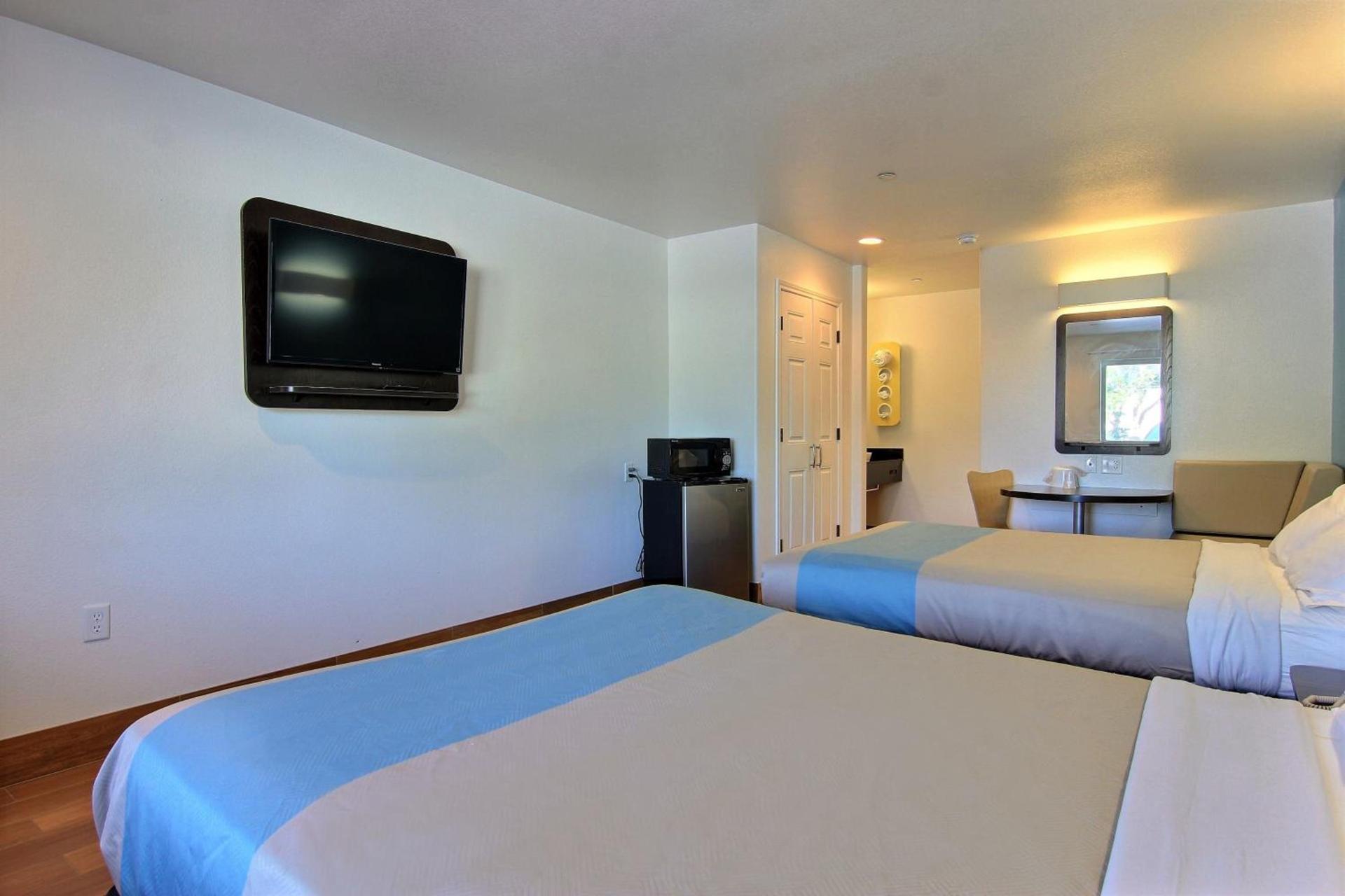Motel 6-Rockport, TX photo 39
