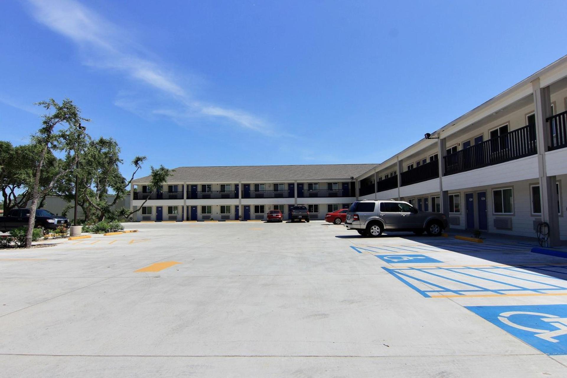 Motel 6-Rockport, TX photo 44