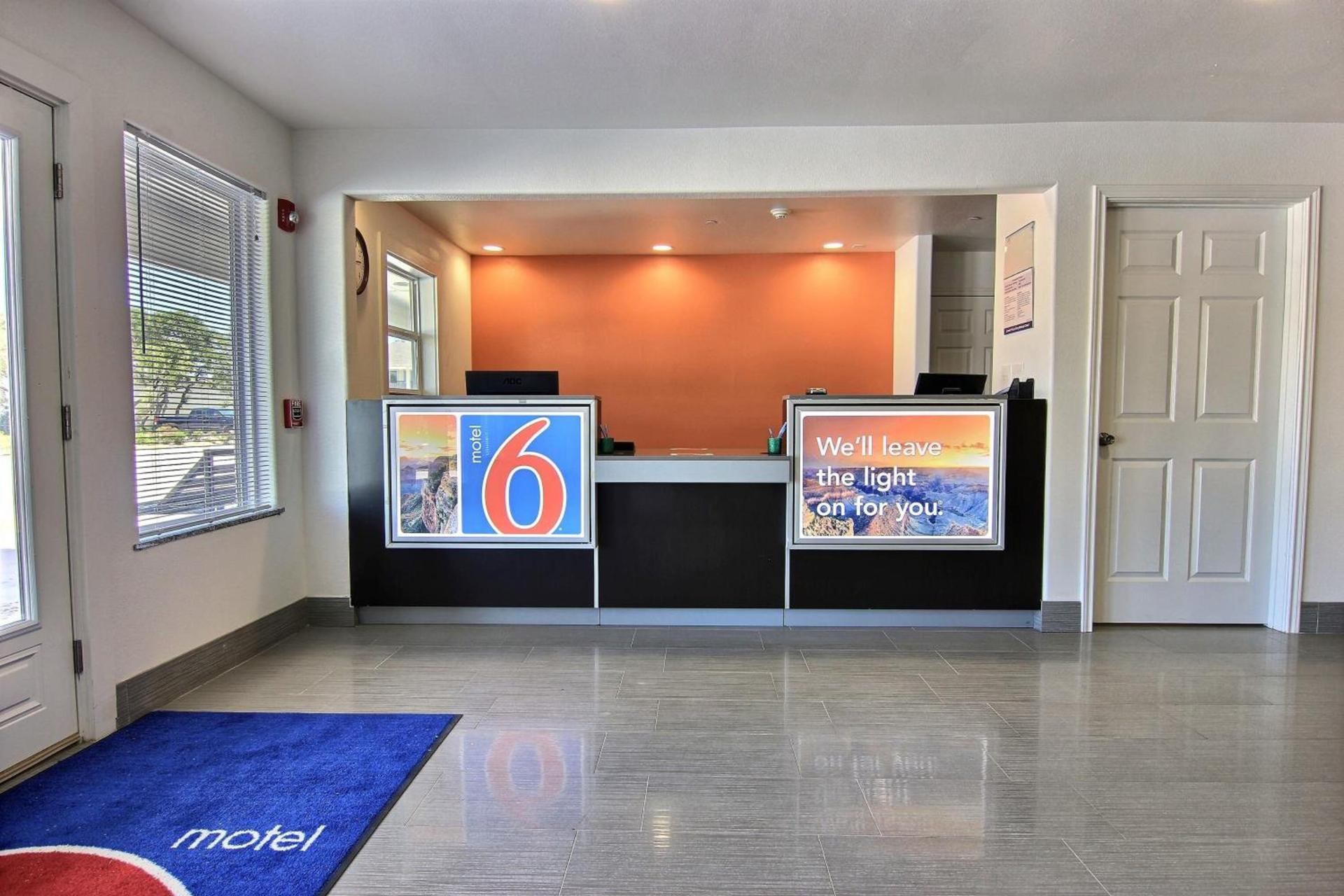 Motel 6-Rockport, TX photo 35