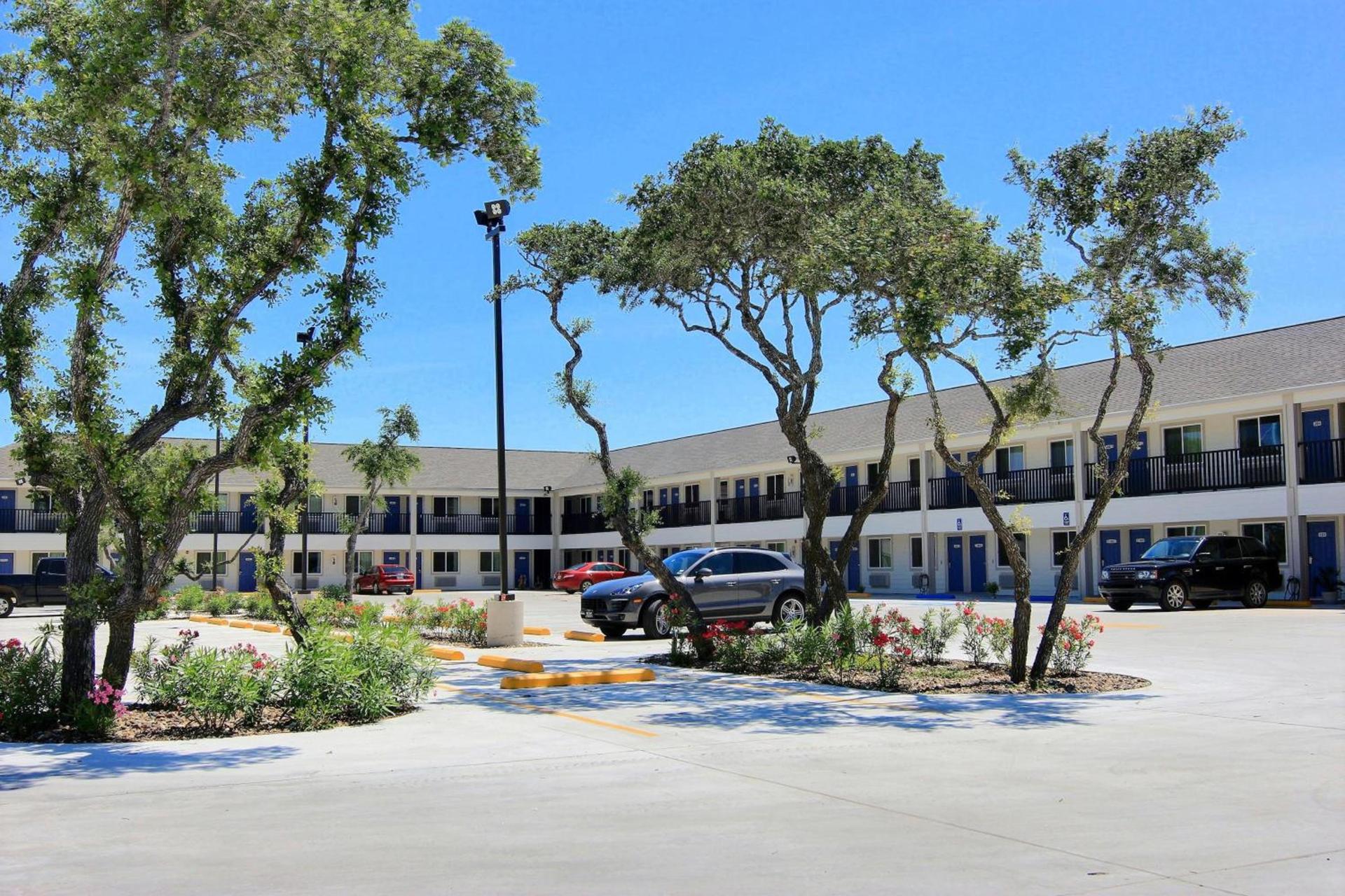 Motel 6-Rockport, TX photo 51