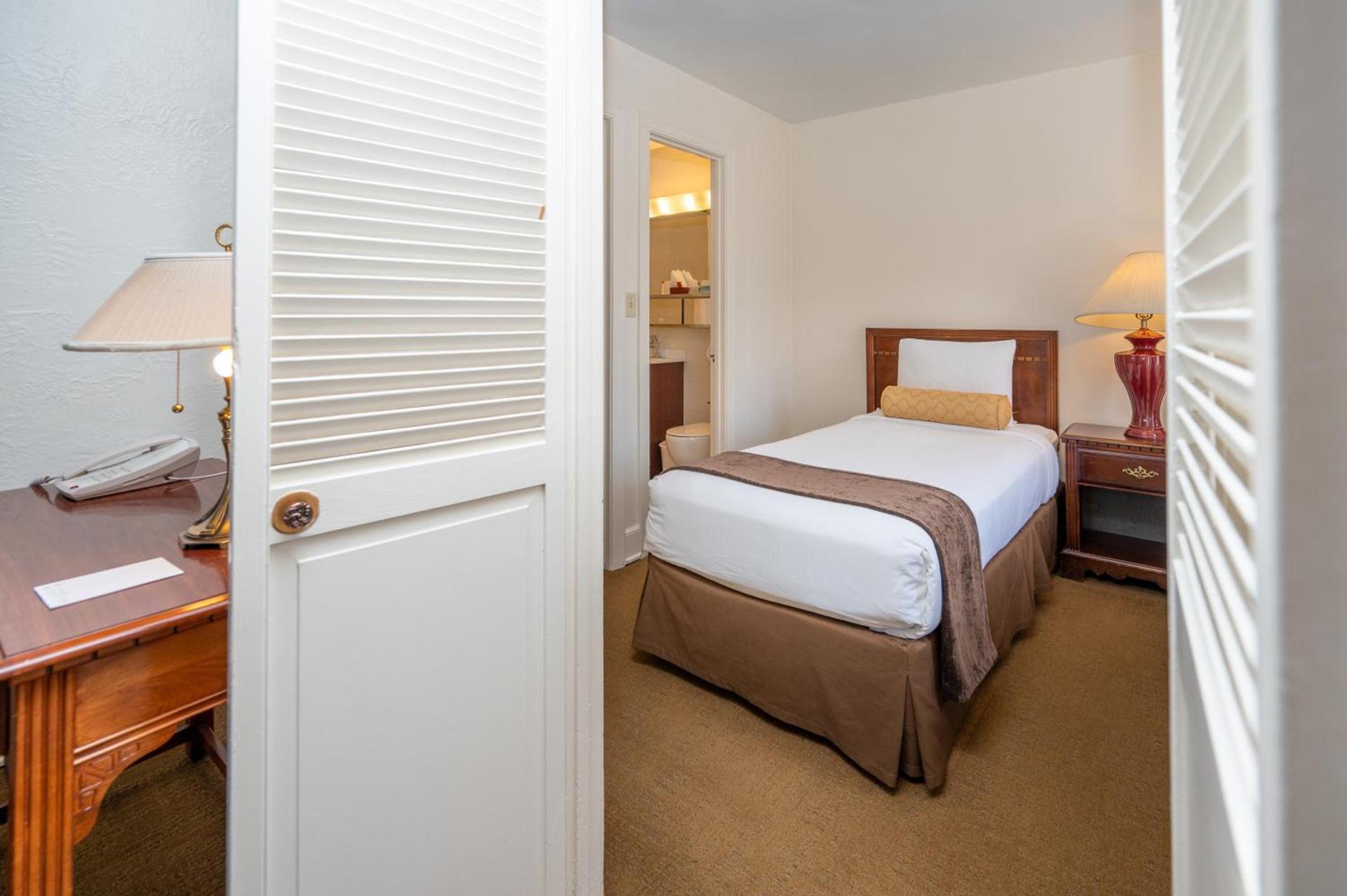 The Baroness Hotel photo 6