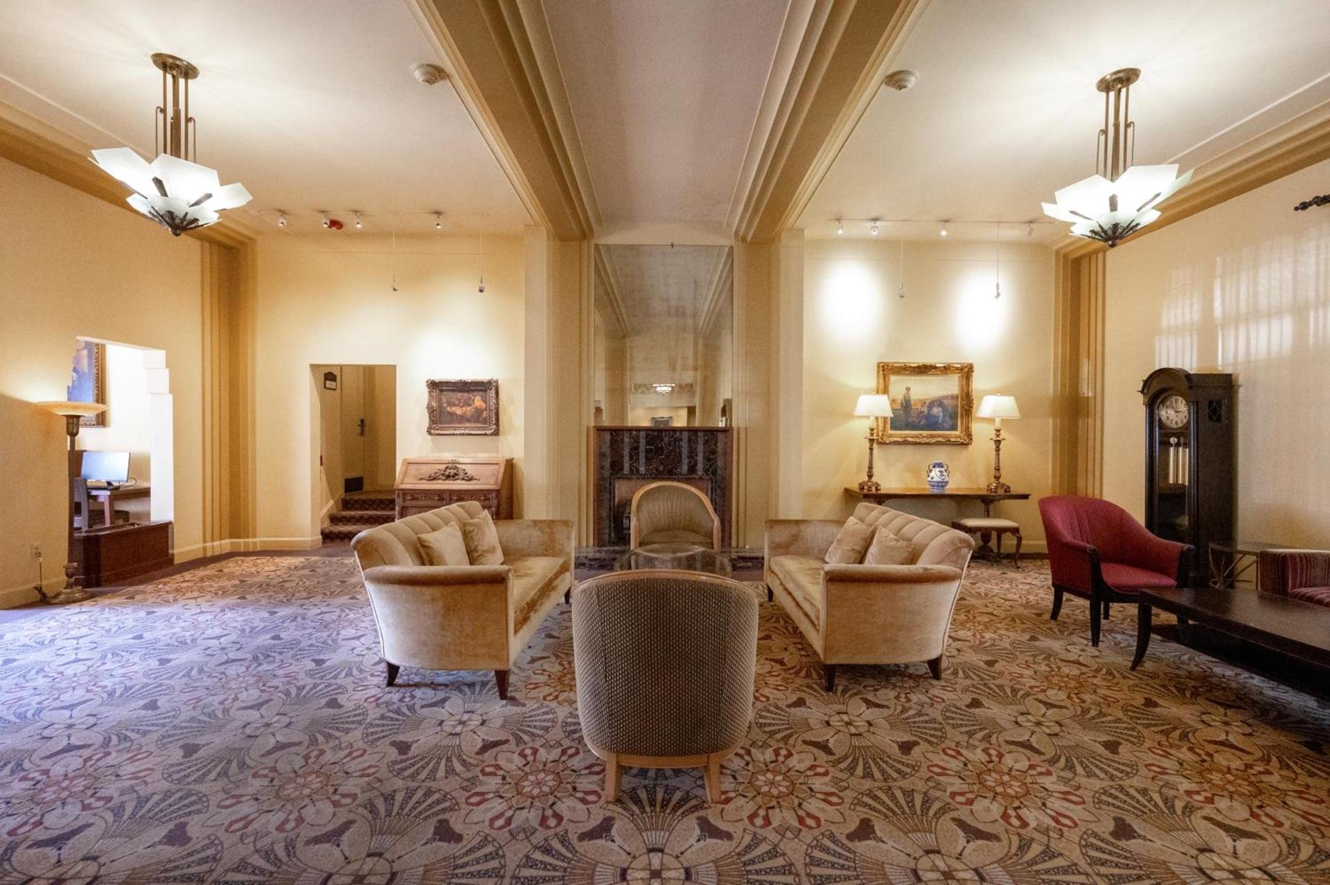The Baroness Hotel photo 36