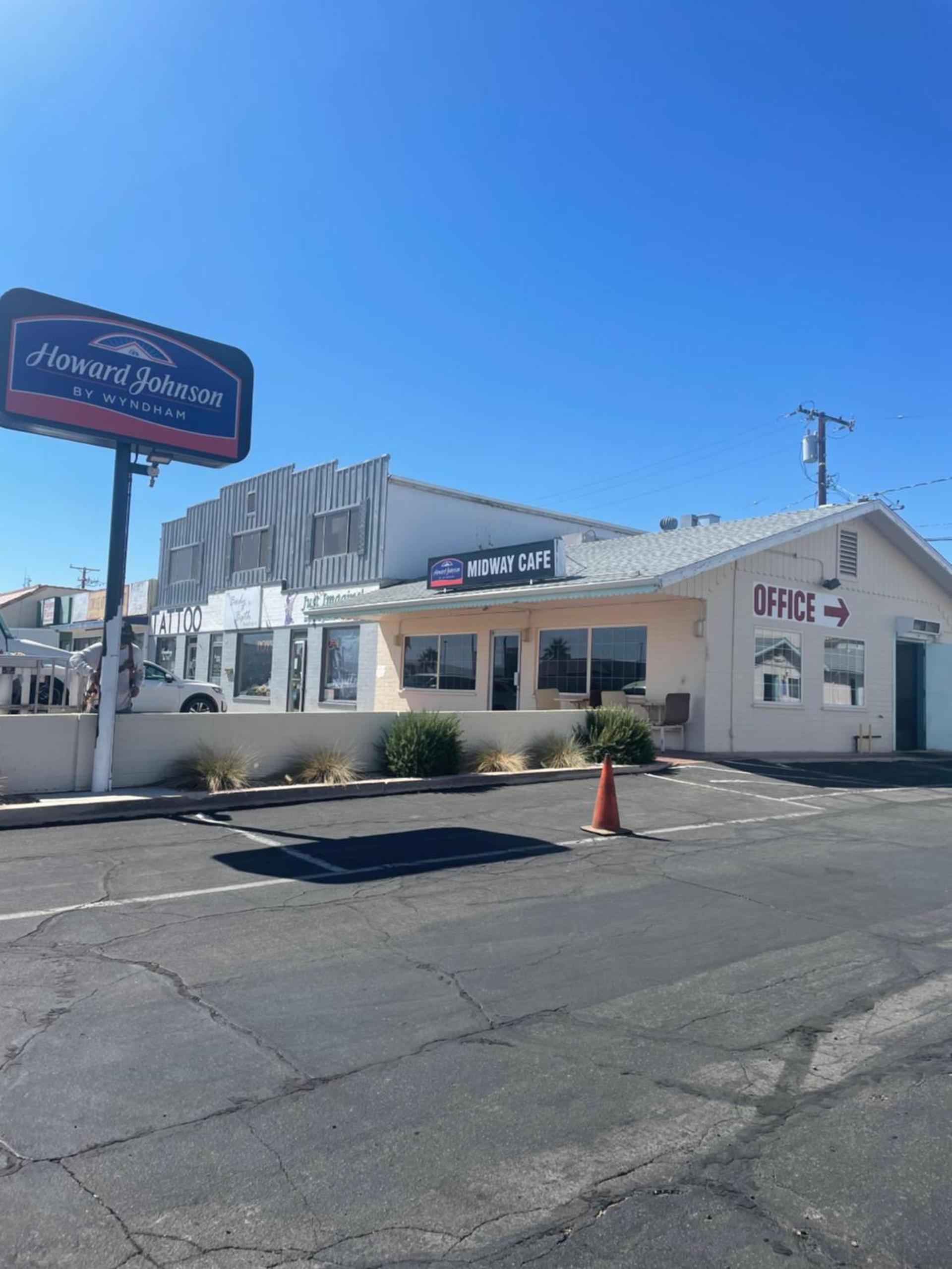Howard Johnson by Wyndham Ridgecrest, CA — hotel in Ridgecrest