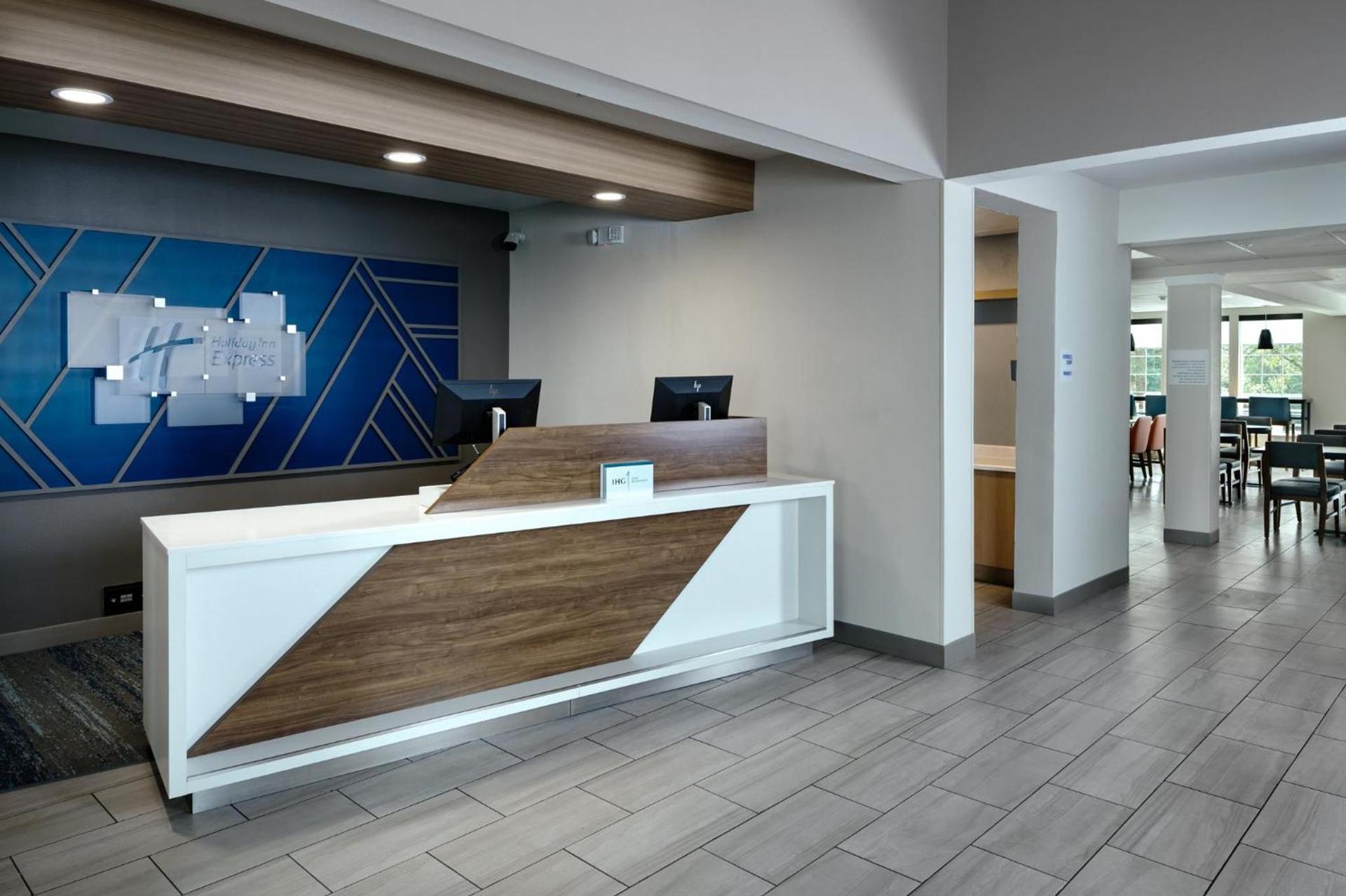 Holiday Inn Express Corvallis-On the River by IHG photo 44