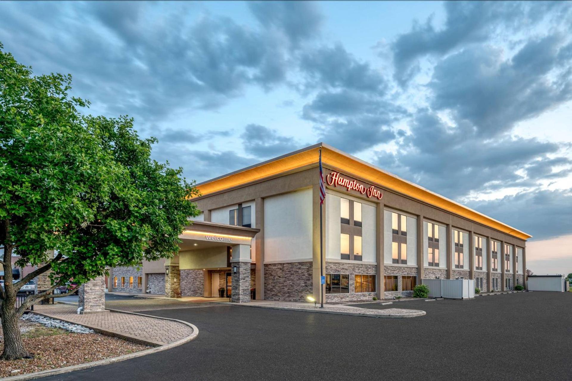 Hampton Inn St. Louis/Collinsville photo 6