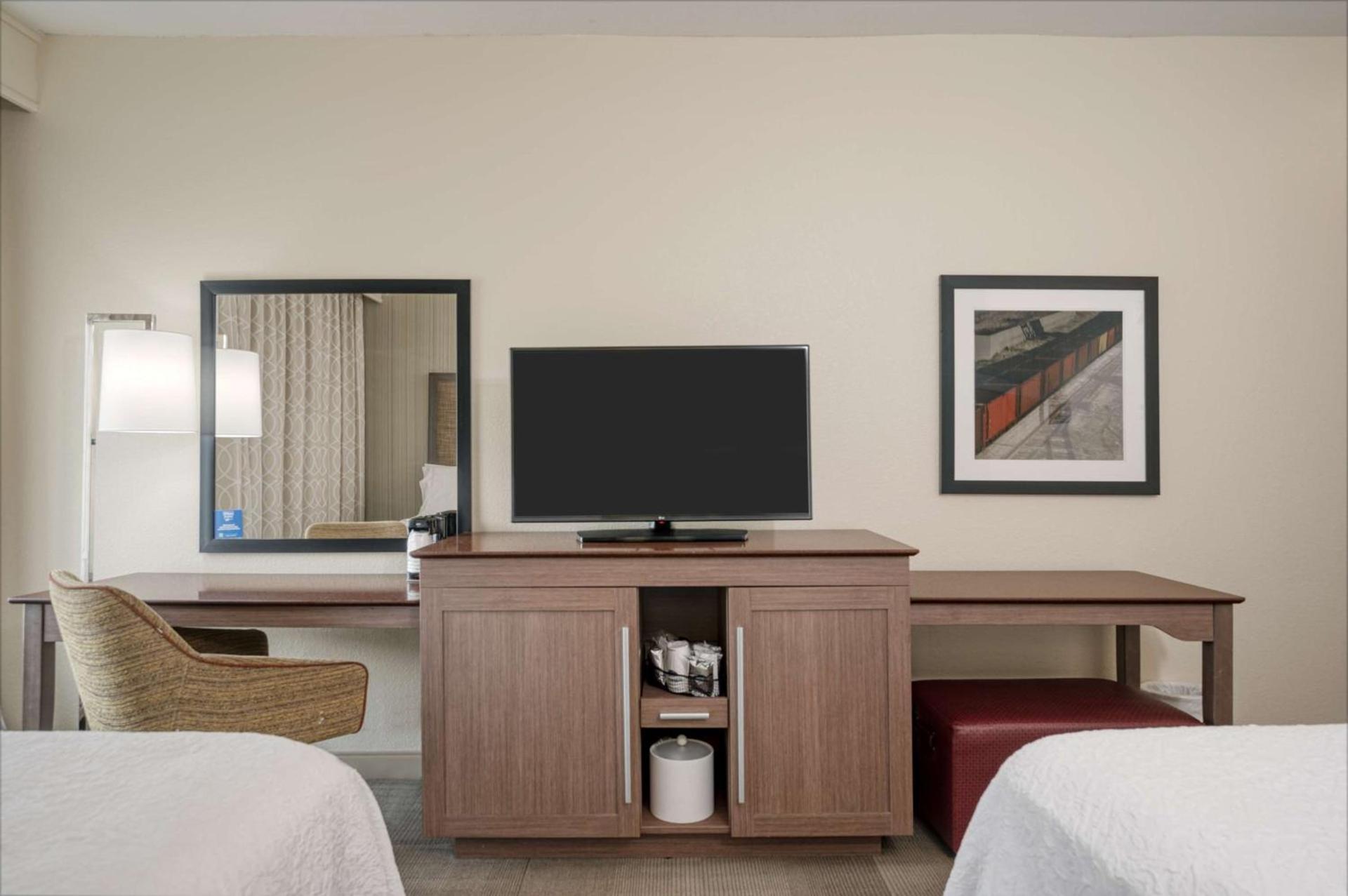 Hampton Inn St. Louis/Collinsville photo 23