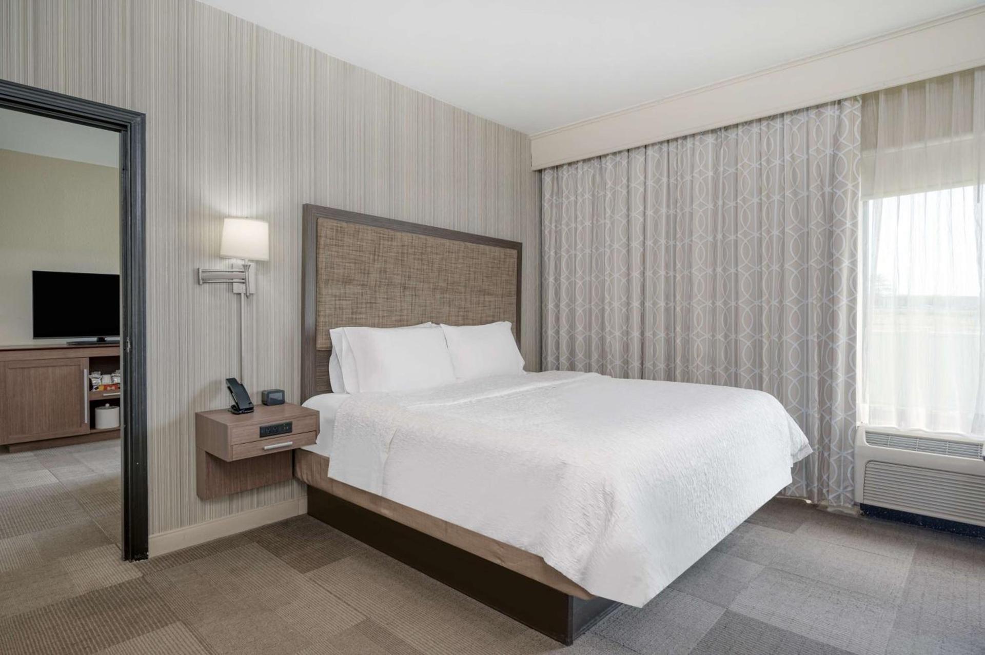 Hampton Inn St. Louis/Collinsville photo 26