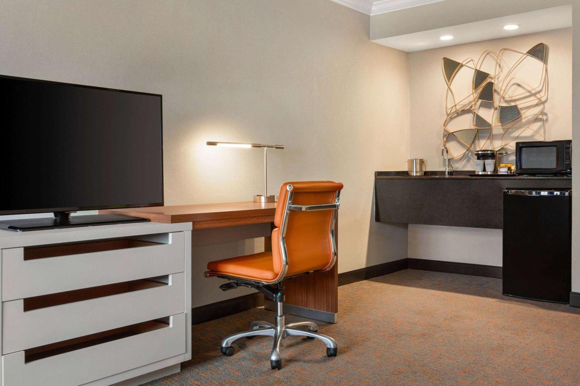 Wyndham Fort Smith City Center photo 29