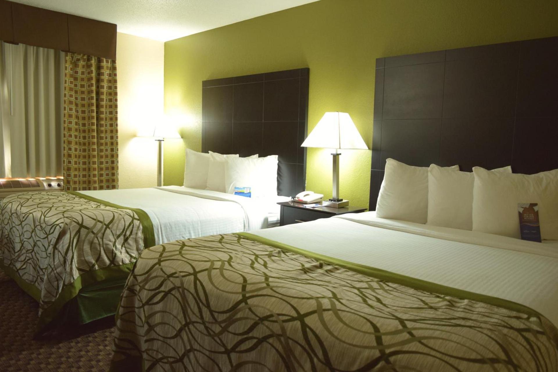 Baymont by Wyndham Holland photo 5