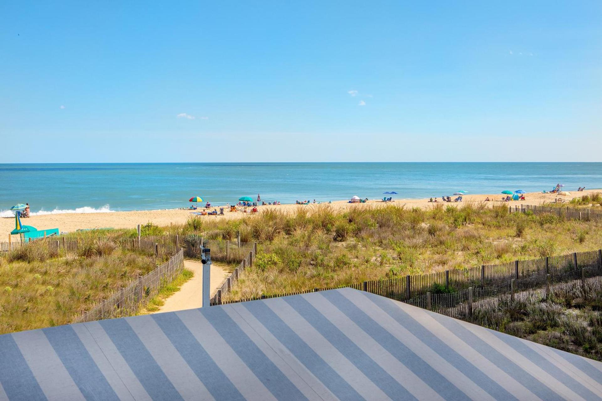Ashore Oceanfront Hotel by Marriott photo 43