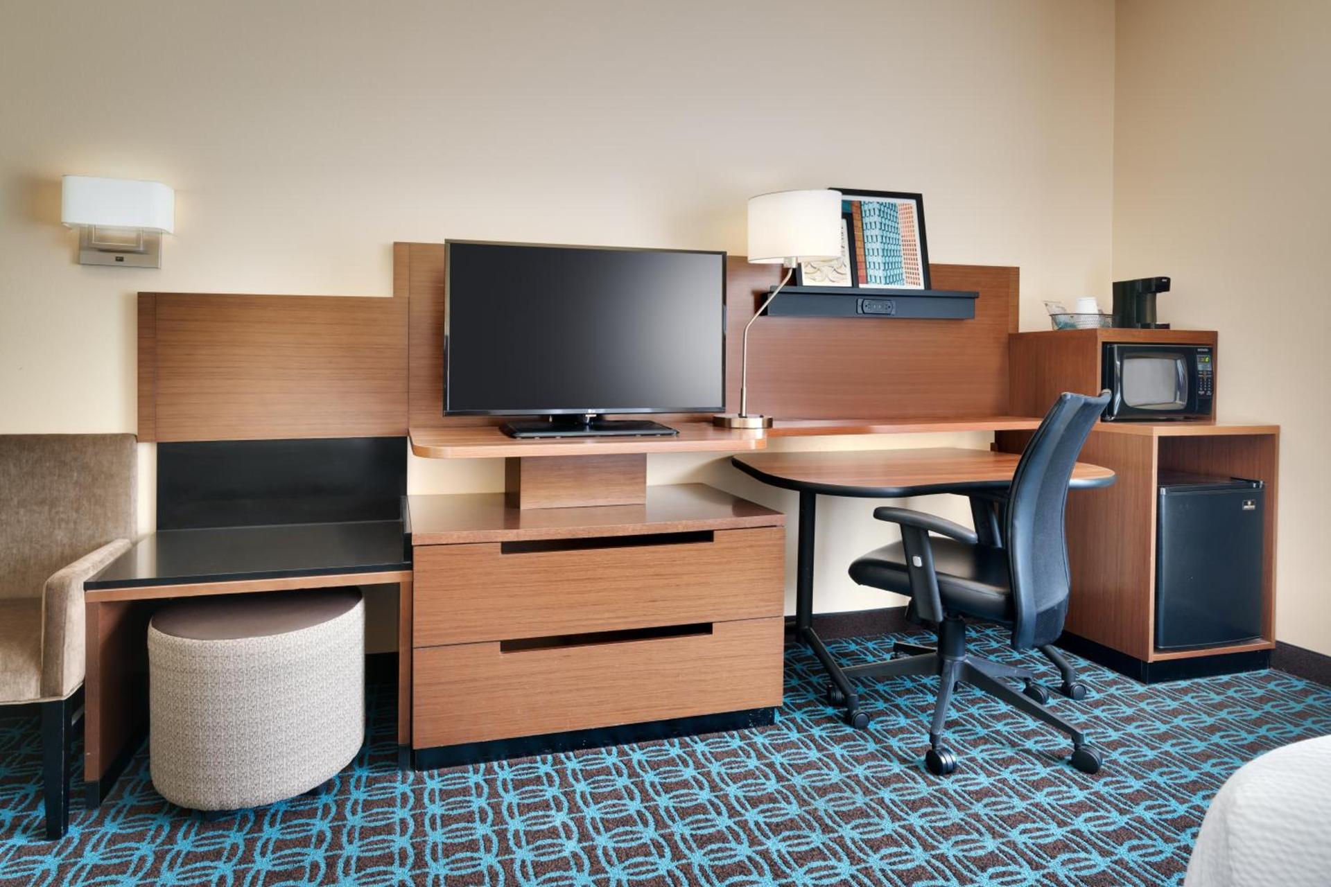 Fairfield Inn by Marriott Lexington Park Patuxent River Naval Air Station photo 25