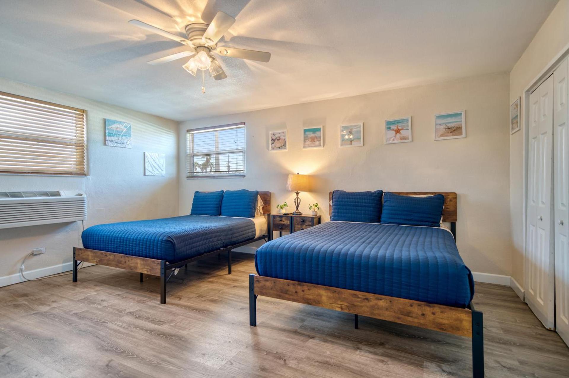 Camelot Beach Suites photo 12